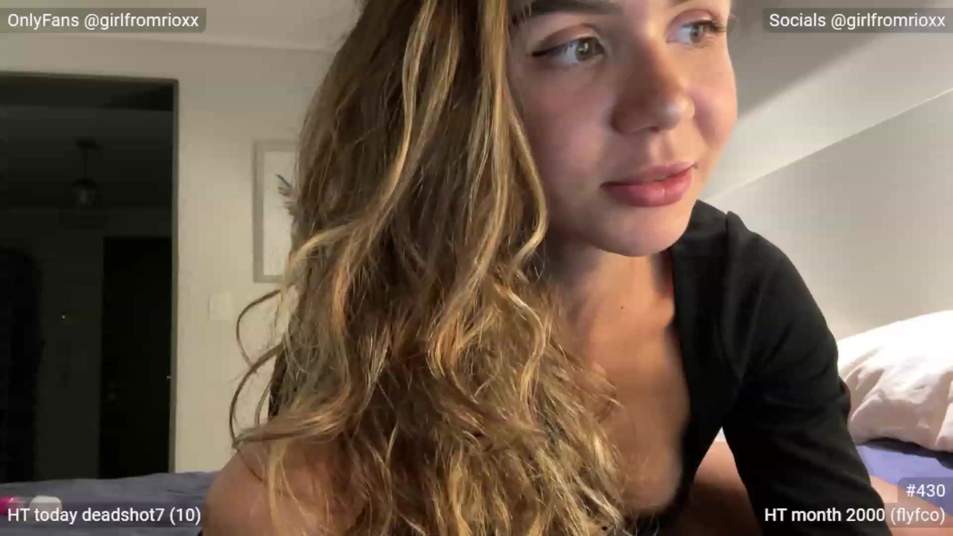 Gallery image thumbnail from Girlfromrio's myfreecams stream on, 09/18/2023, 23:20 image 4 of 20