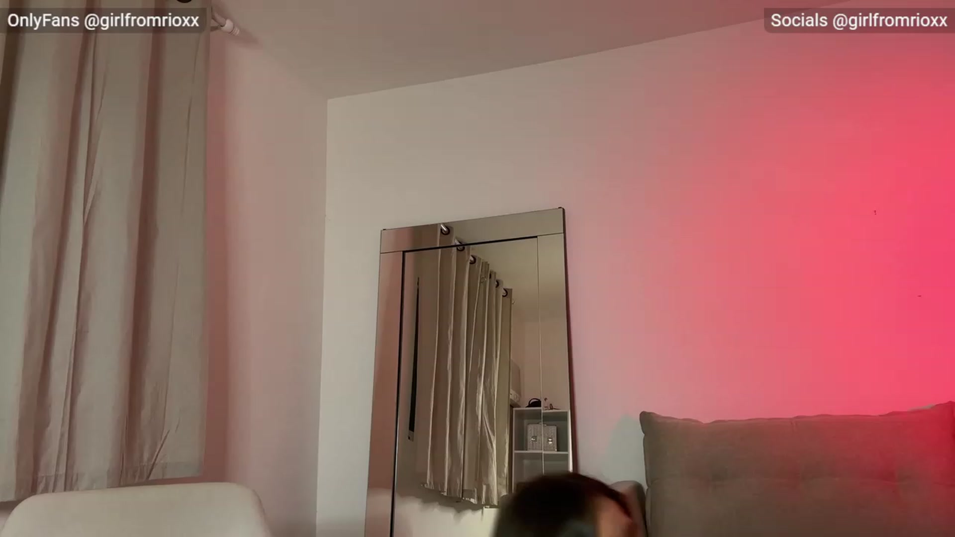 Gallery image thumbnail from Girlfromrio's myfreecams stream on, 11/01/2023, 24:11 image 3 of 20