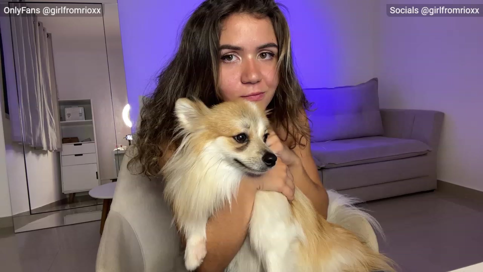 Gallery image thumbnail from Girlfromrio's myfreecams stream on, 11/05/2023, 24:03 image 18 of 20