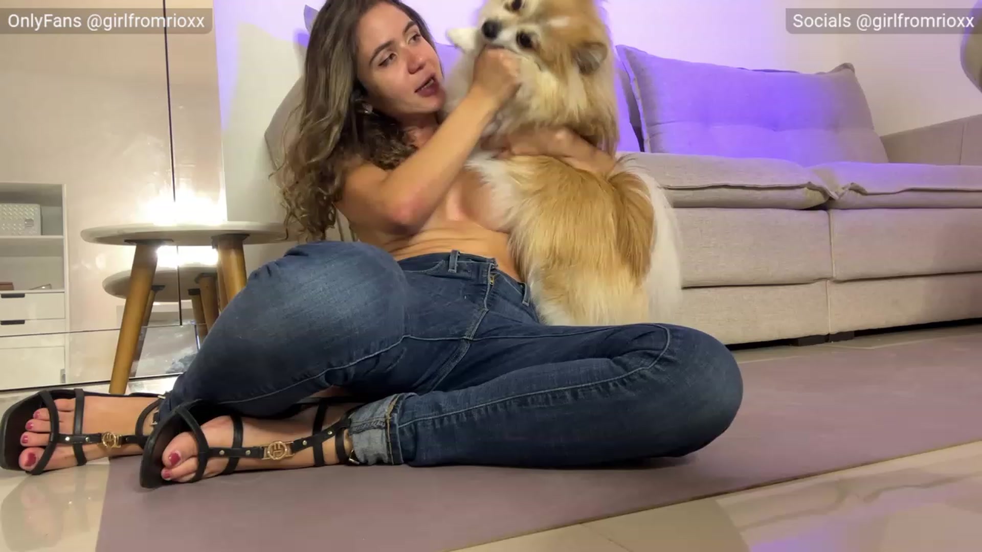 Gallery image thumbnail from Girlfromrio's myfreecams stream on, 11/05/2023, 03:15 image 17 of 20