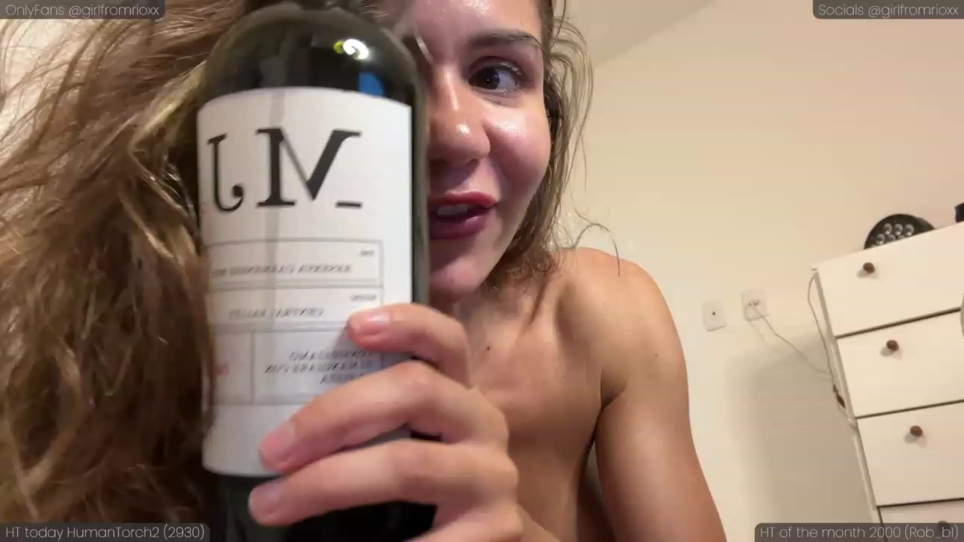 Gallery image thumbnail from Girlfromrio's myfreecams stream on, 12/14/2023, 01:27 image 17 of 20