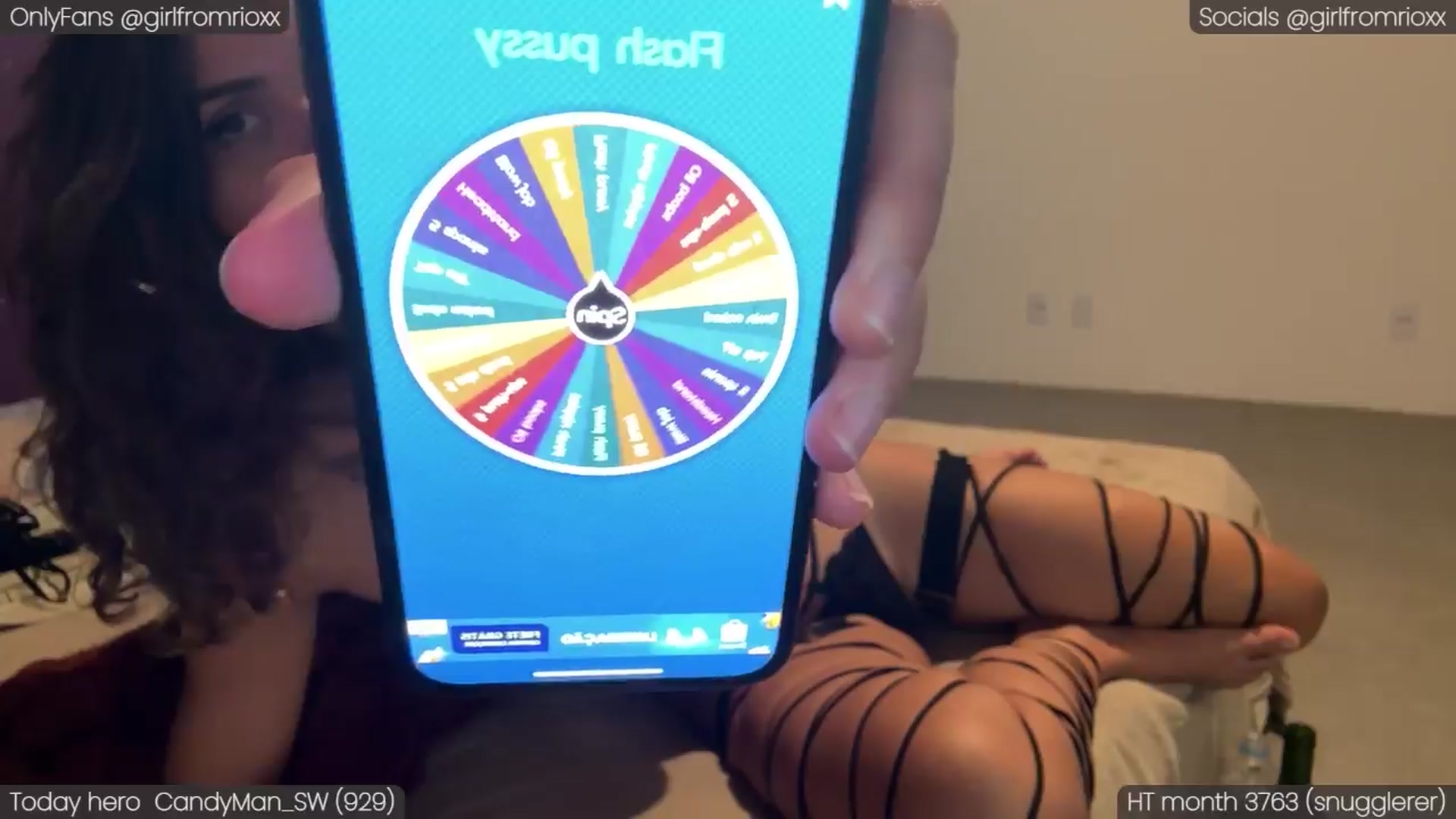 Gallery image thumbnail from Girlfromrio's myfreecams stream on, 03/30/2024, 01:29 image 11 of 20