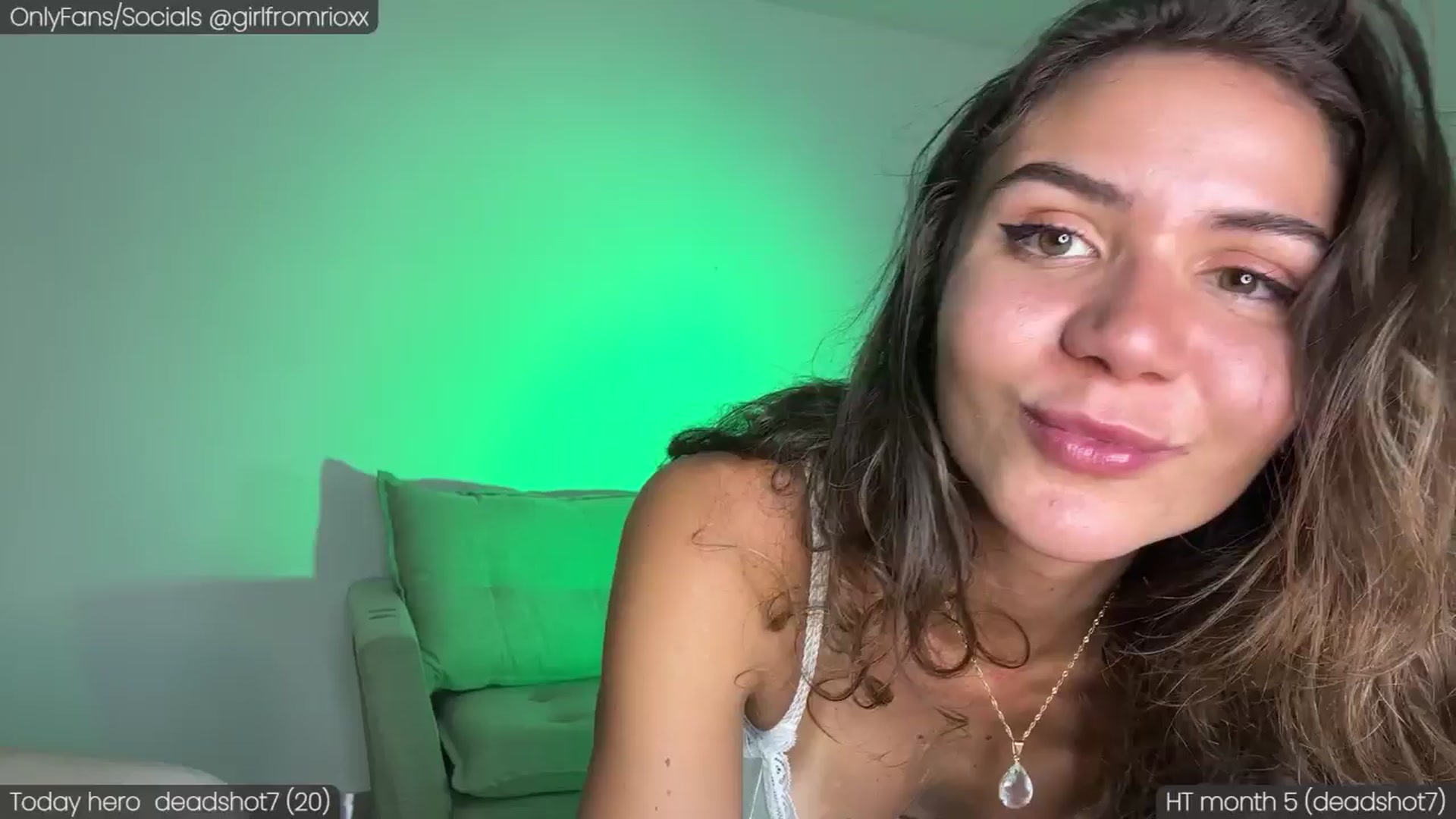 Gallery image thumbnail from Girlfromrio's myfreecams stream on, 06/01/2024, 22:49 image 9 of 20