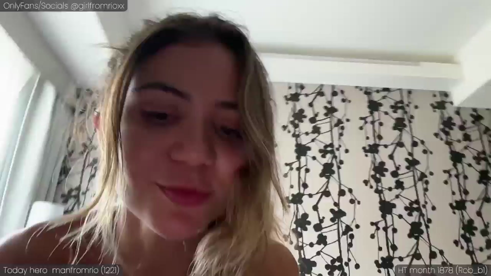 Gallery image thumbnail from Girlfromrio's myfreecams stream on, 06/24/2024, 05:30 image 17 of 20
