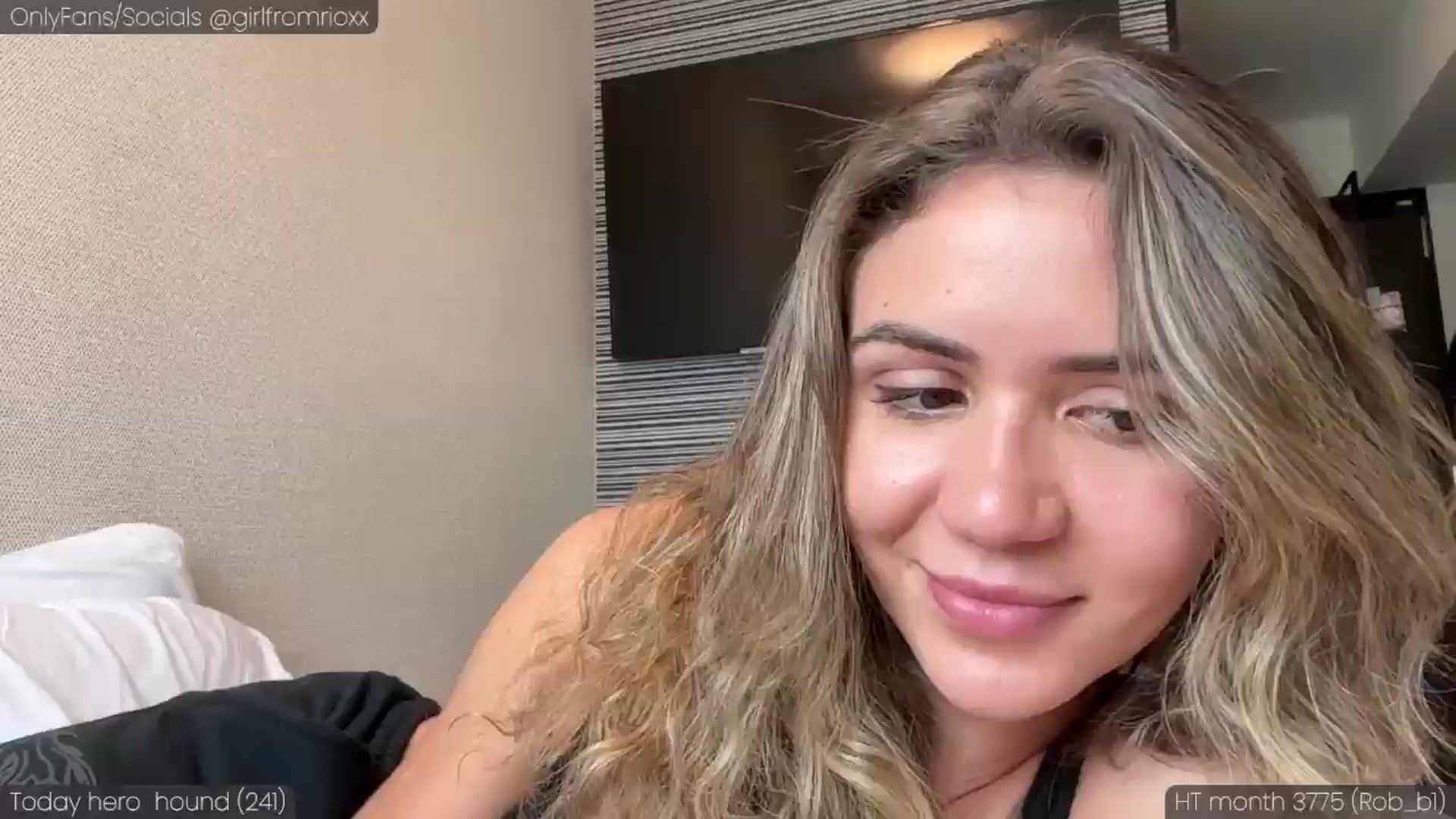 Gallery image thumbnail from Girlfromrio's myfreecams stream on, 07/03/2024, 05:47 image 5 of 20