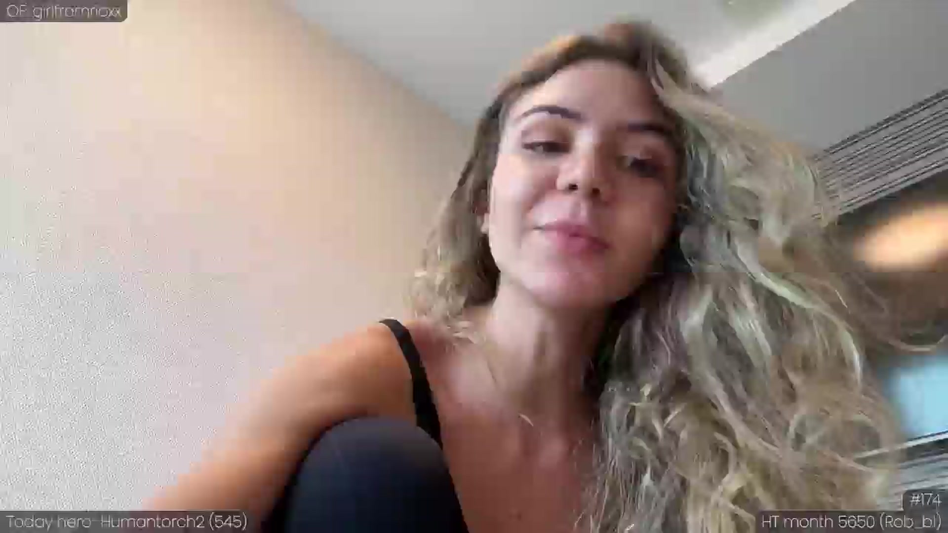 Gallery image thumbnail from Girlfromrio's myfreecams stream on, 07/08/2024, 07:00 image 13 of 20