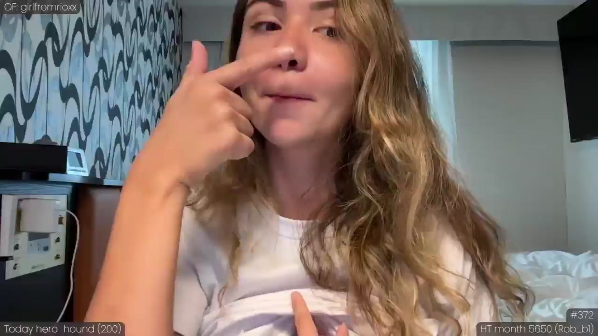 Gallery image thumbnail from Girlfromrio's myfreecams stream on, 07/22/2024, 04:00 image 10 of 20