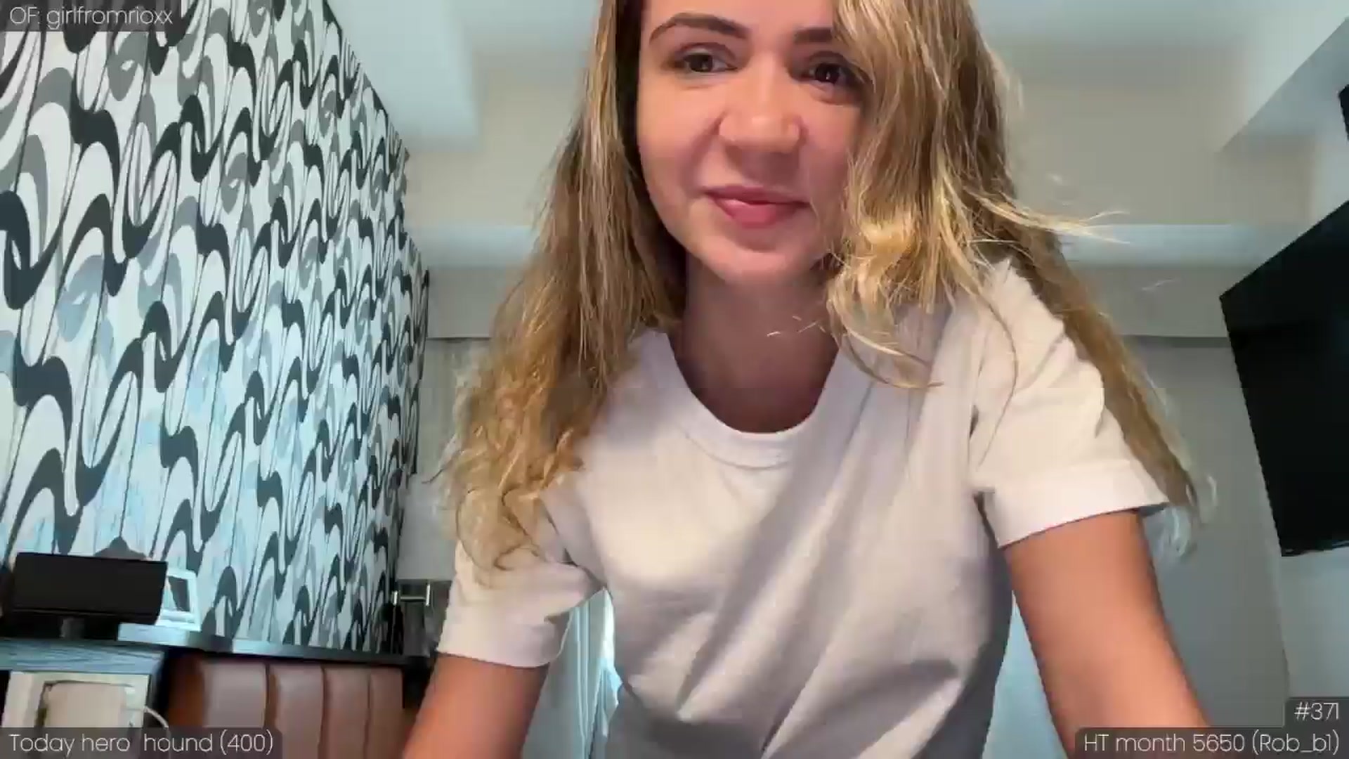 Gallery image thumbnail from Girlfromrio's myfreecams stream on, 07/22/2024, 04:00 image 16 of 20