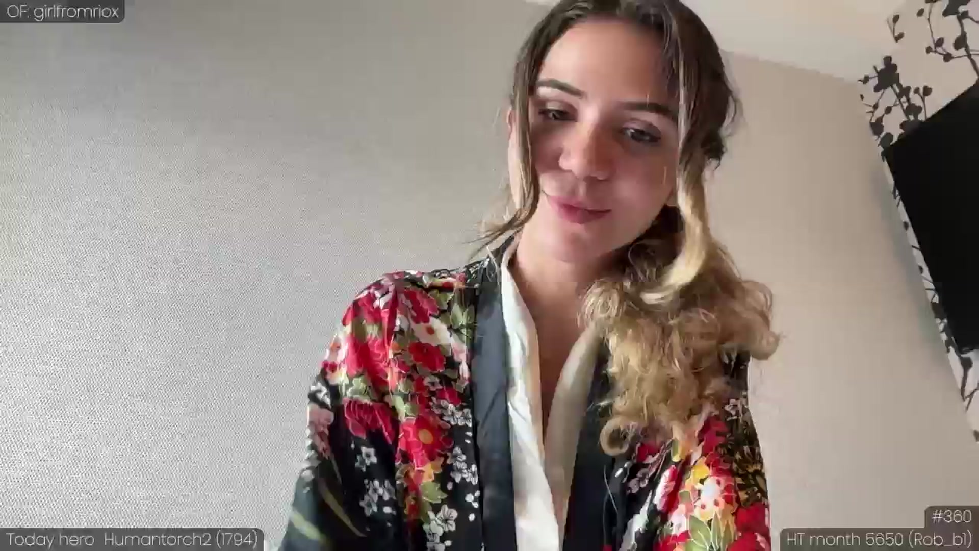 Gallery image thumbnail from Girlfromrio's myfreecams stream on, 08/01/2024, 07:03 image 14 of 20