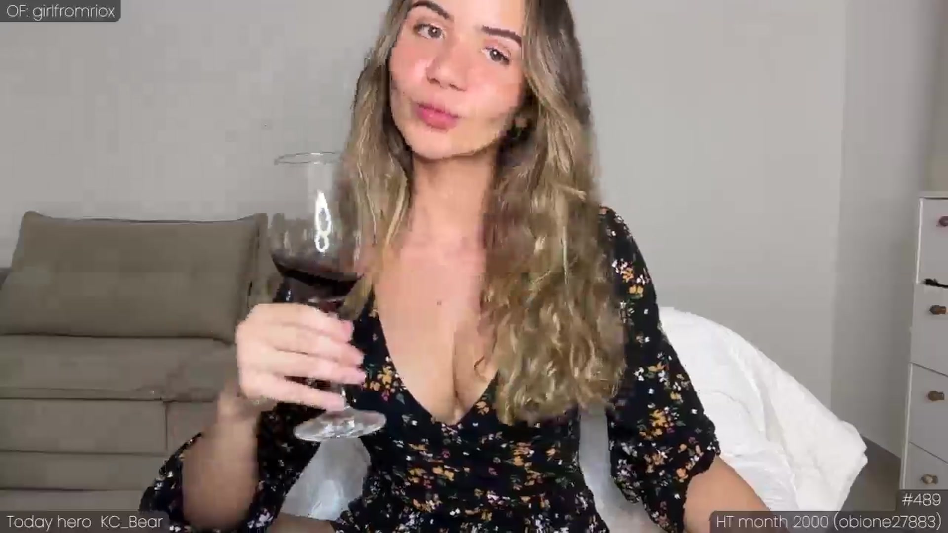 Gallery image thumbnail from Girlfromrio's myfreecams stream on, 08/30/2024, 05:14 image 14 of 20