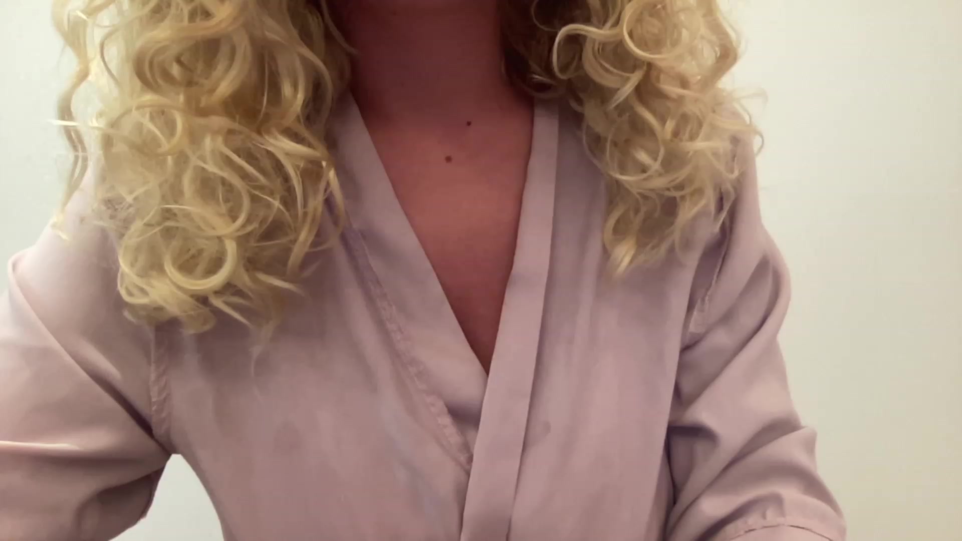 Gallery image thumbnail from GirlnextdoorM's myfreecams stream on, 11/25/2022, 23:15 image 12 of 20
