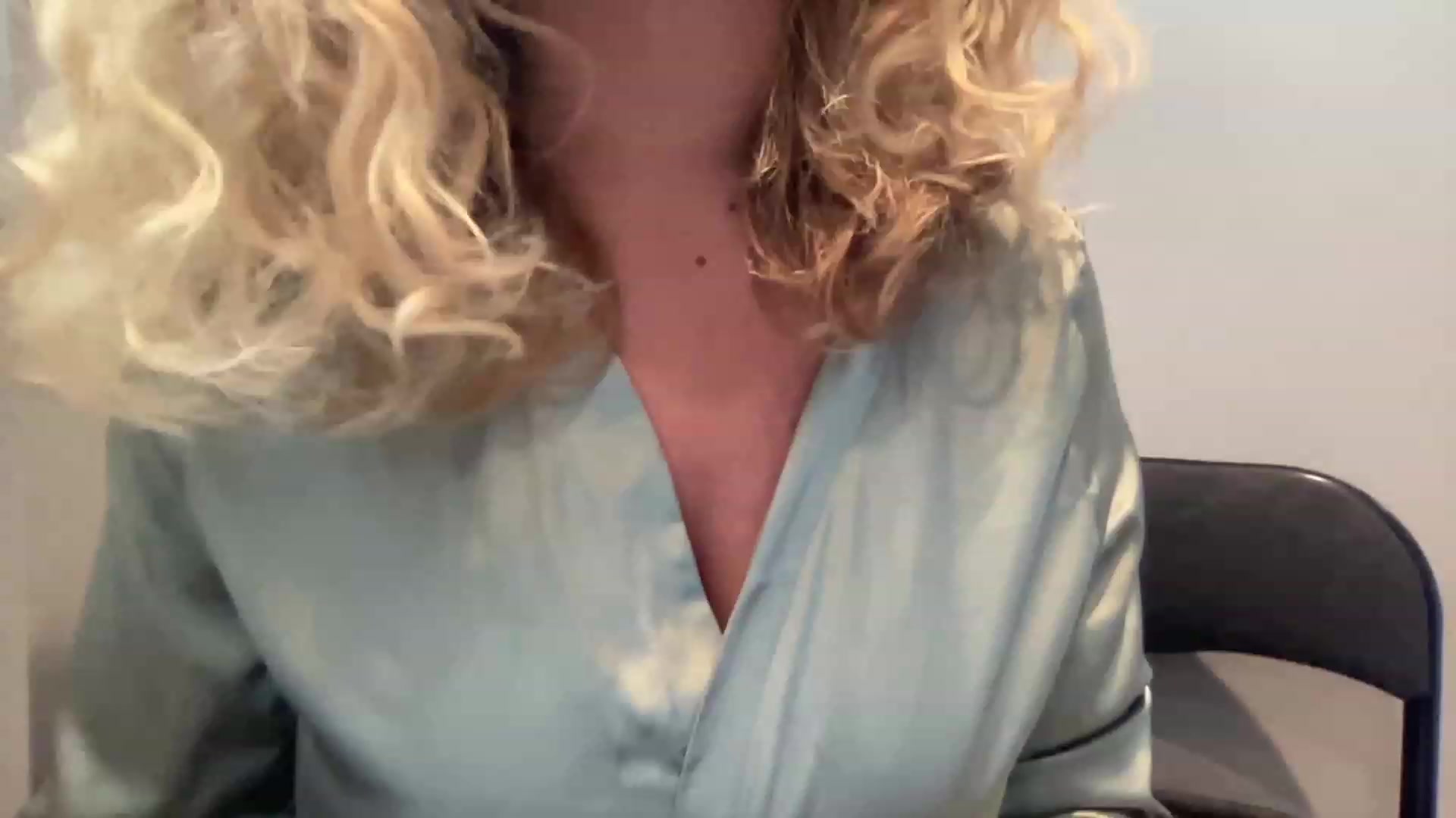 Gallery image thumbnail from GirlnextdoorM's myfreecams stream on, 06/13/2023, 09:32 image 12 of 20
