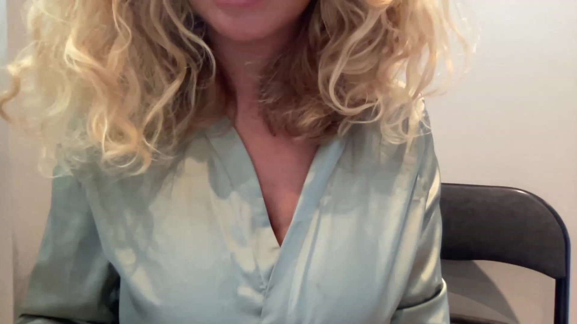 Gallery image thumbnail from GirlnextdoorM's myfreecams stream on, 06/13/2023, 09:32 image 19 of 20