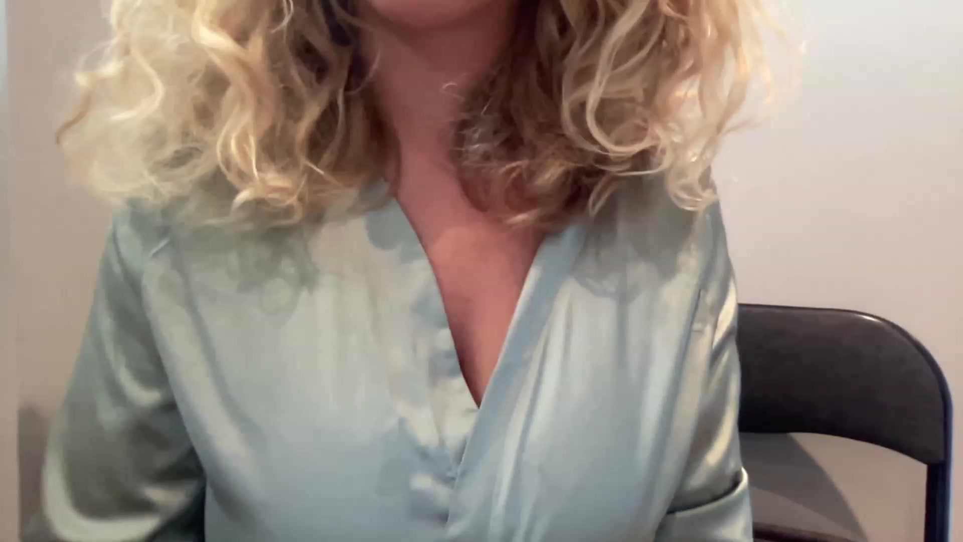 Gallery image thumbnail from GirlnextdoorM's myfreecams stream on, 06/13/2023, 09:32 image 18 of 20
