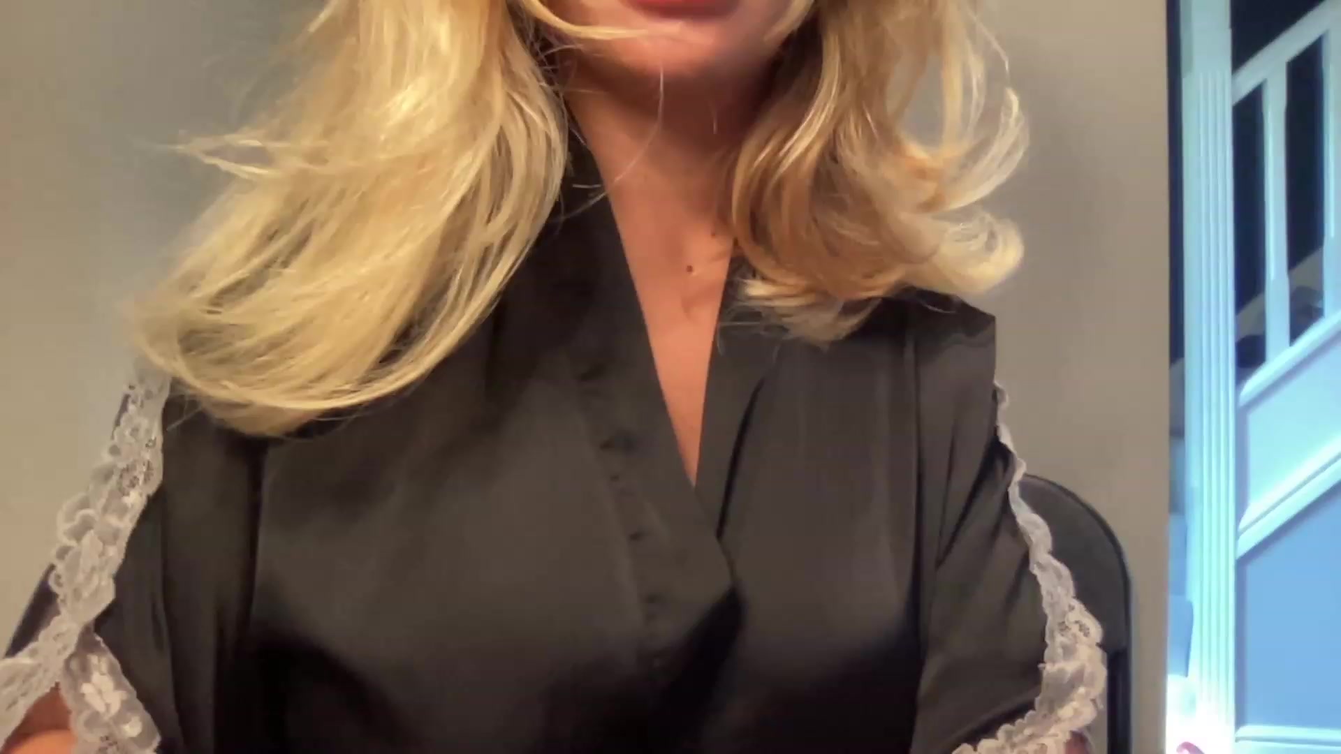 Gallery image thumbnail from GirlnextdoorM's myfreecams stream on, 06/16/2023, 08:58 image 18 of 20