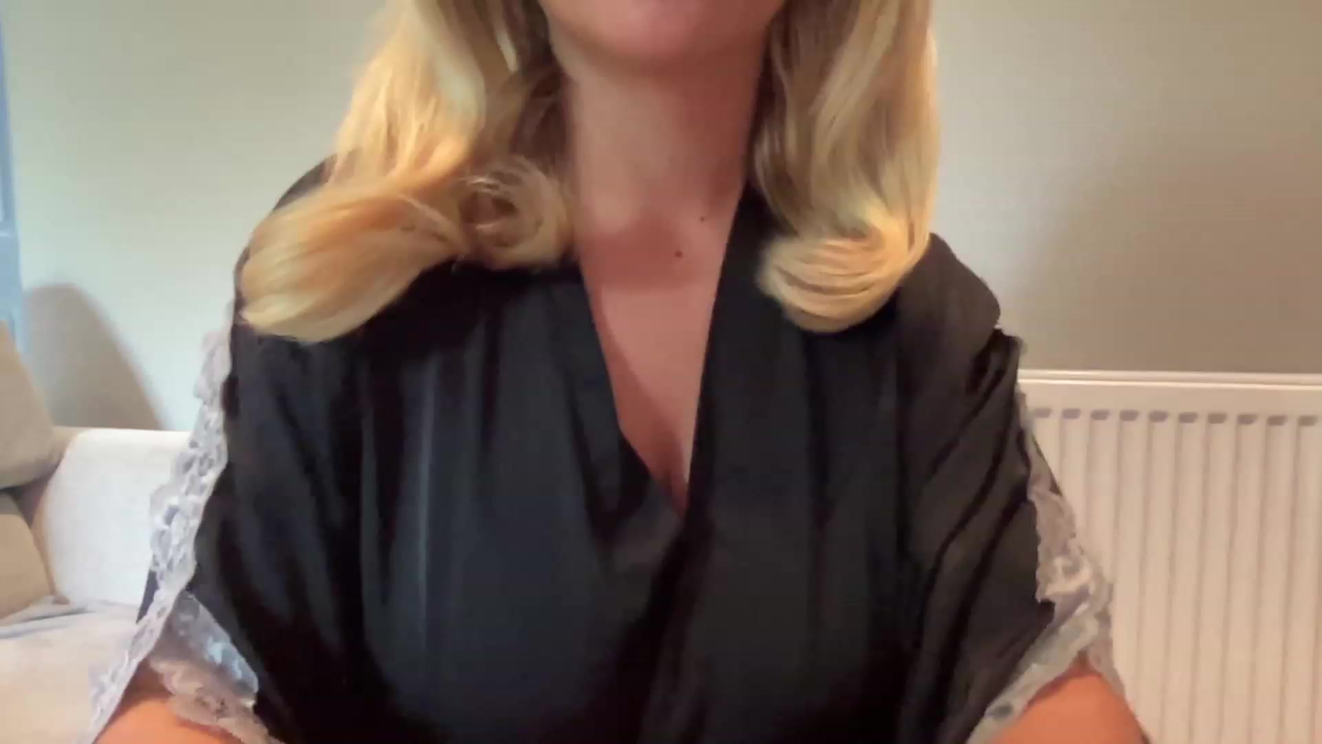 Gallery image thumbnail from GirlnextdoorM's myfreecams stream on, 06/18/2023, 09:52 image 18 of 20