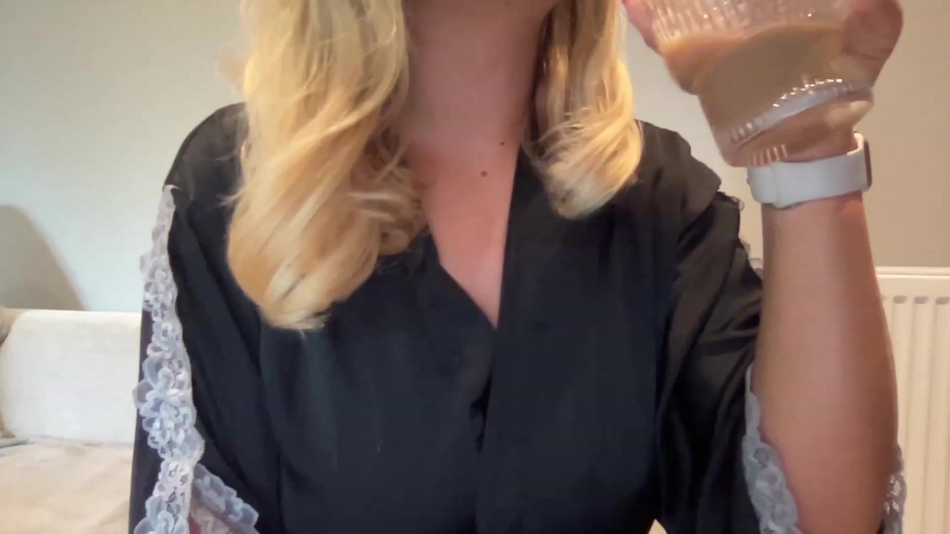 Gallery image thumbnail from GirlnextdoorM's myfreecams stream on, 06/18/2023, 09:52 image 8 of 20