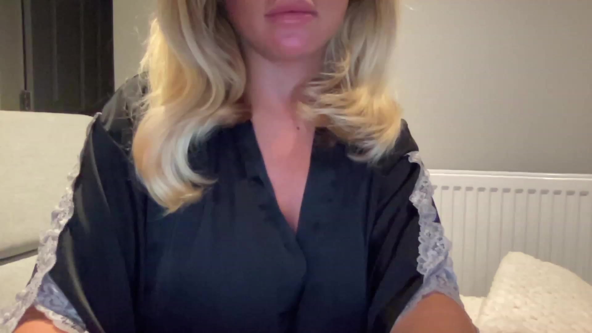 Gallery image thumbnail from GirlnextdoorM's myfreecams stream on, 06/19/2023, 21:38 image 5 of 20