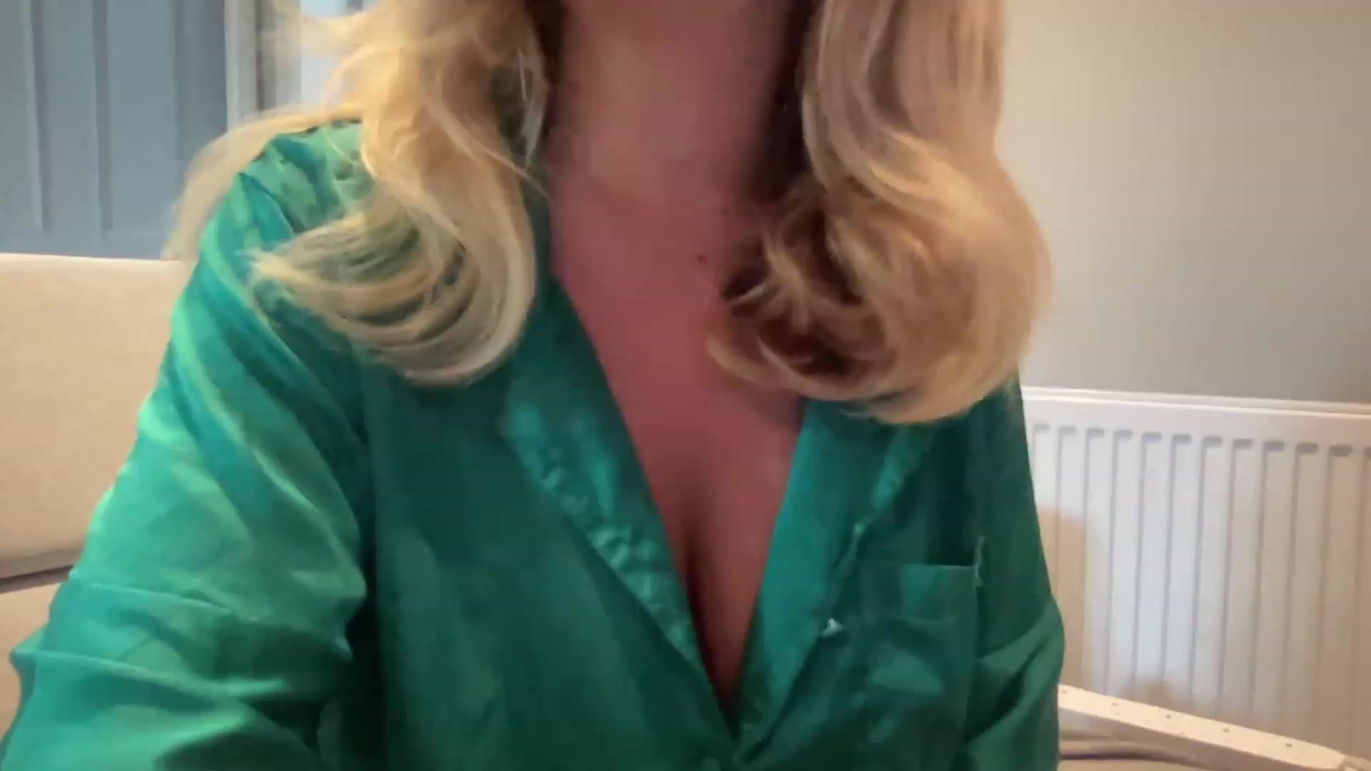 Gallery image thumbnail from GirlnextdoorM's myfreecams stream on, 06/23/2023, 08:37 image 16 of 20
