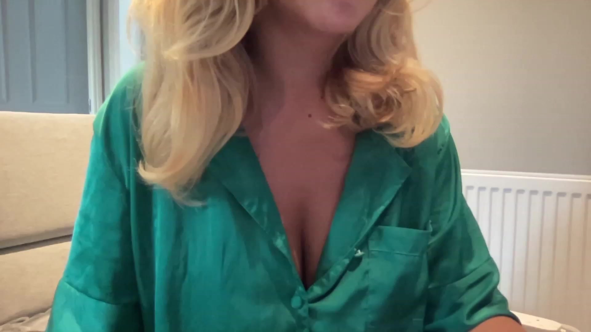 Gallery image thumbnail from GirlnextdoorM's myfreecams stream on, 06/23/2023, 08:37 image 4 of 20