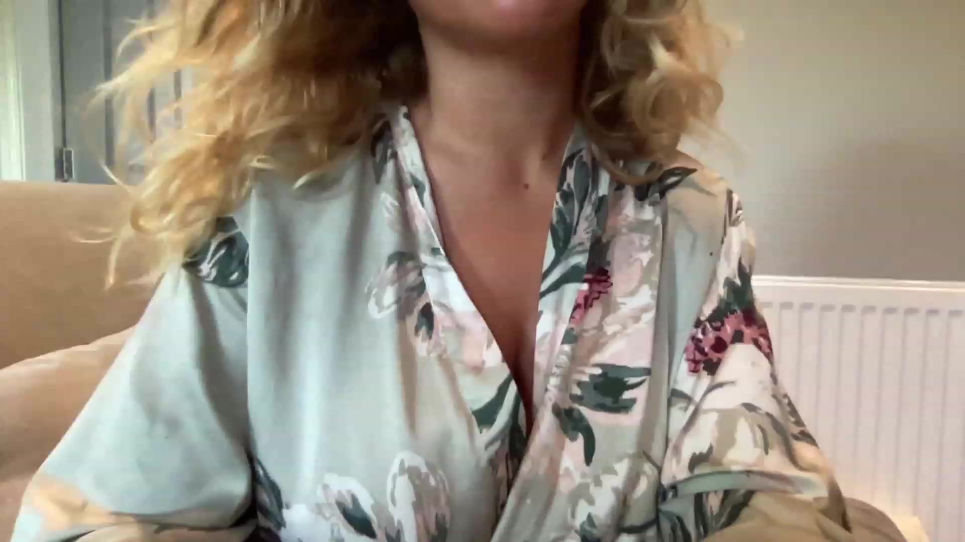 Gallery image thumbnail from GirlnextdoorM's myfreecams stream on, 06/24/2023, 11:55 image 6 of 20