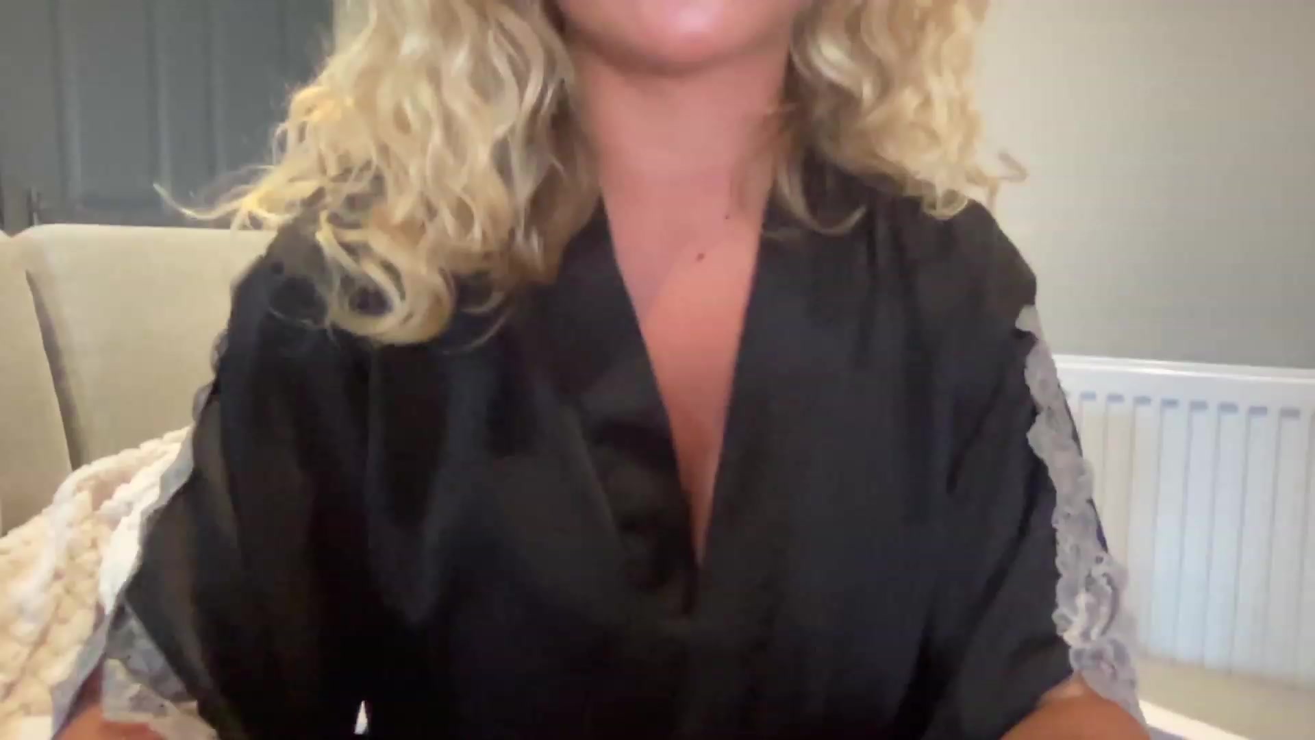 Gallery image thumbnail from GirlnextdoorM's myfreecams stream on, 06/26/2023, 18:57 image 5 of 20