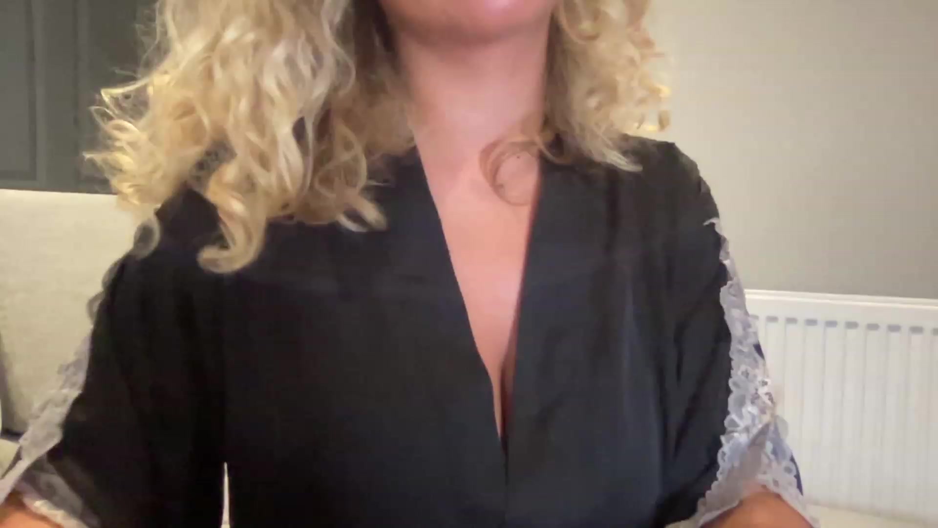 Gallery image thumbnail from GirlnextdoorM's myfreecams stream on, 06/26/2023, 19:26 image 19 of 20