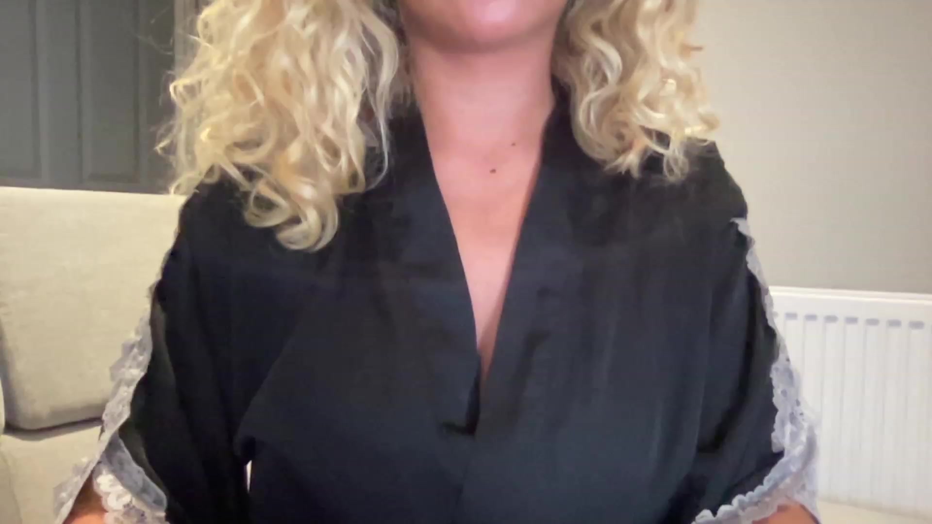 Gallery image thumbnail from GirlnextdoorM's myfreecams stream on, 06/26/2023, 19:26 image 2 of 20