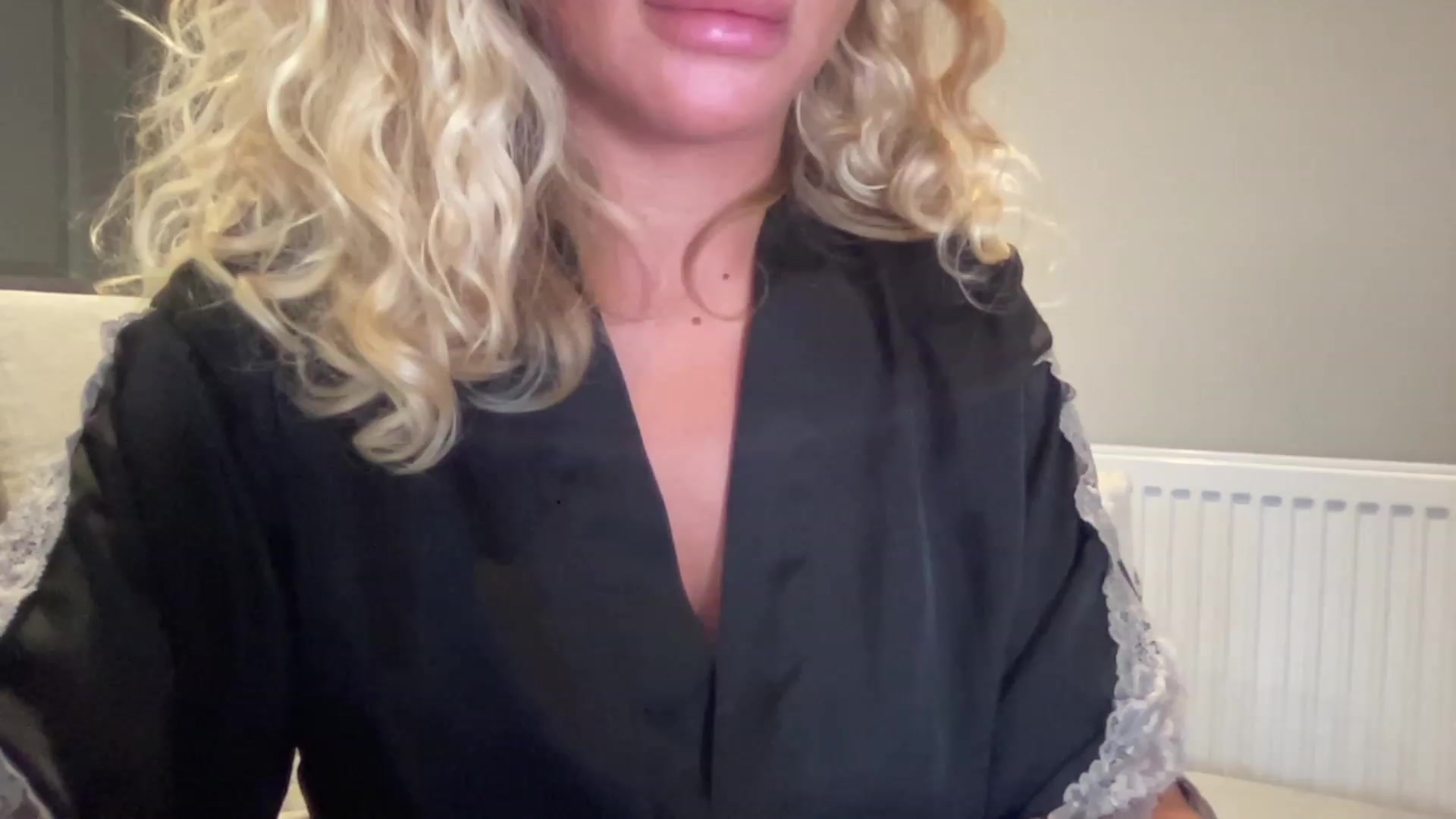 Gallery image thumbnail from GirlnextdoorM's myfreecams stream on, 06/26/2023, 19:26 image 12 of 20