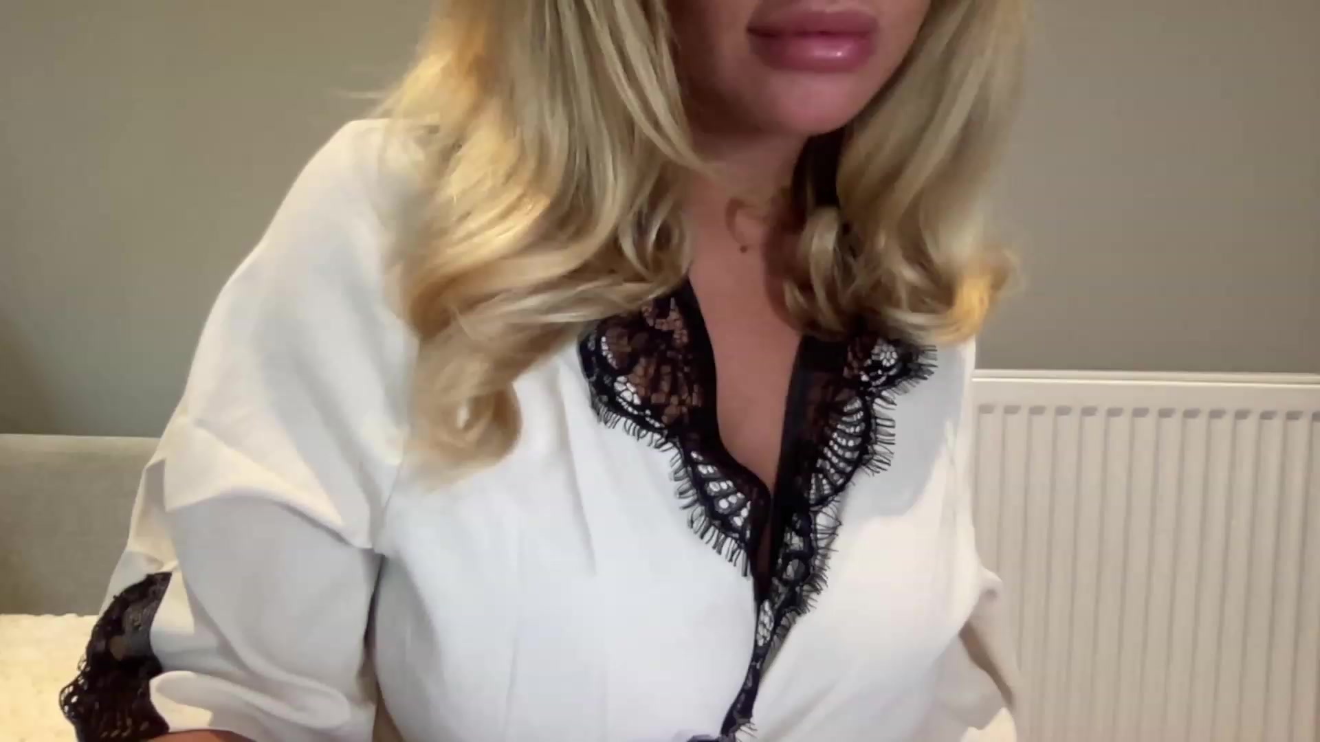 Gallery image thumbnail from GirlnextdoorM's myfreecams stream on, 07/05/2023, 18:56 image 2 of 20