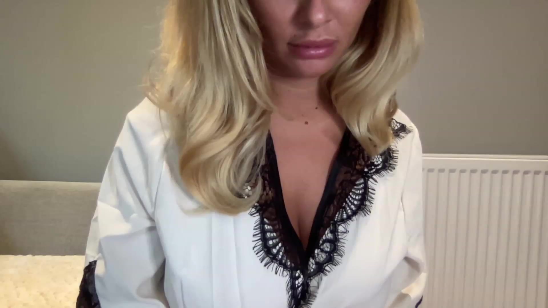 Gallery image thumbnail from GirlnextdoorM's myfreecams stream on, 07/05/2023, 18:56 image 6 of 20