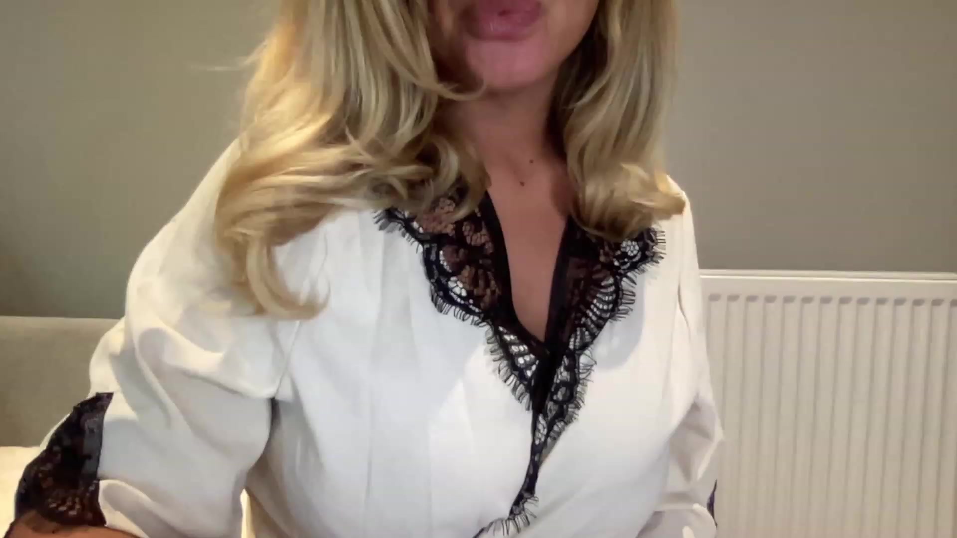 Gallery image thumbnail from GirlnextdoorM's myfreecams stream on, 07/05/2023, 18:56 image 3 of 20