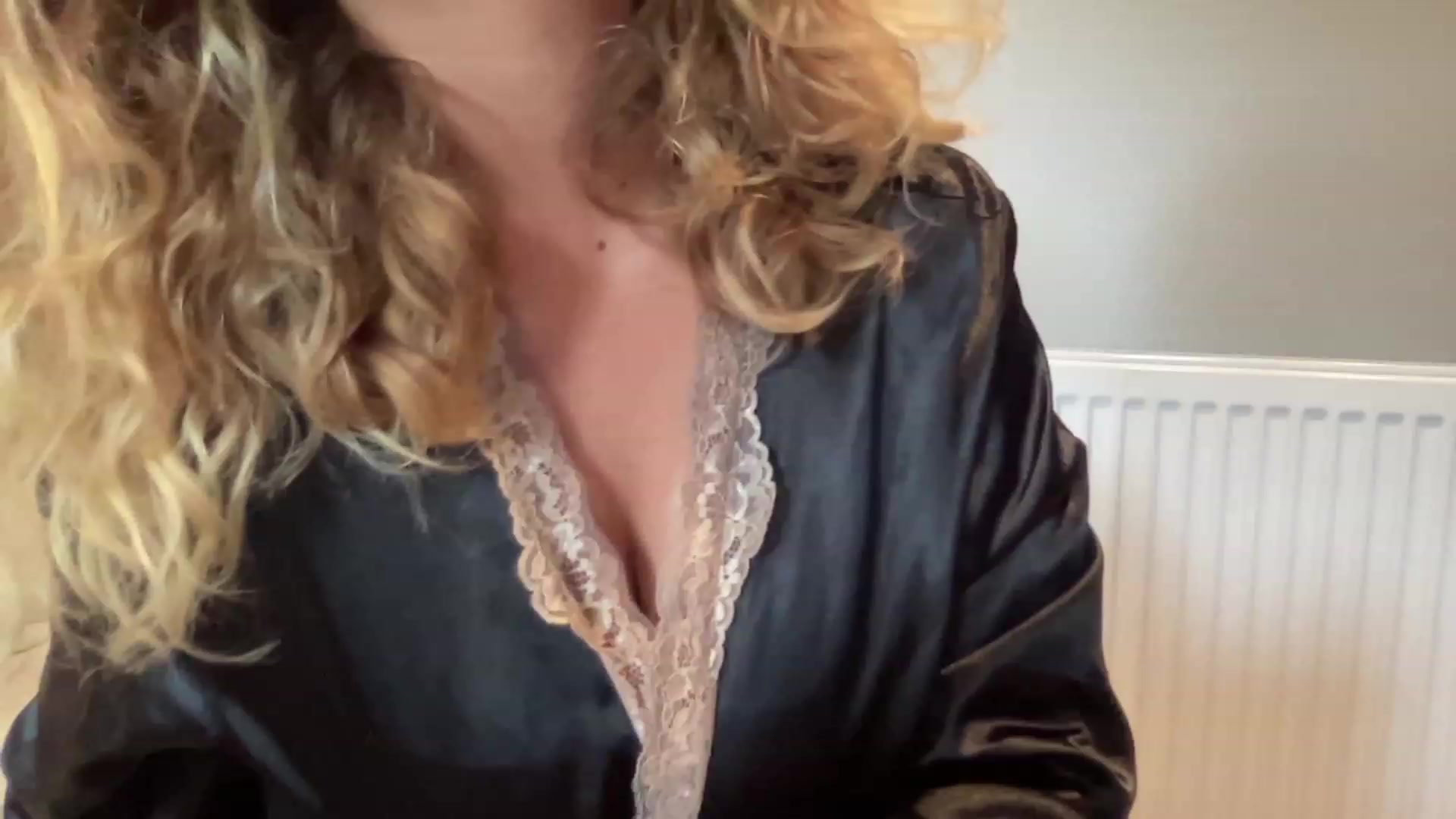Gallery image thumbnail from GirlnextdoorM's myfreecams stream on, 07/14/2023, 13:39 image 3 of 20