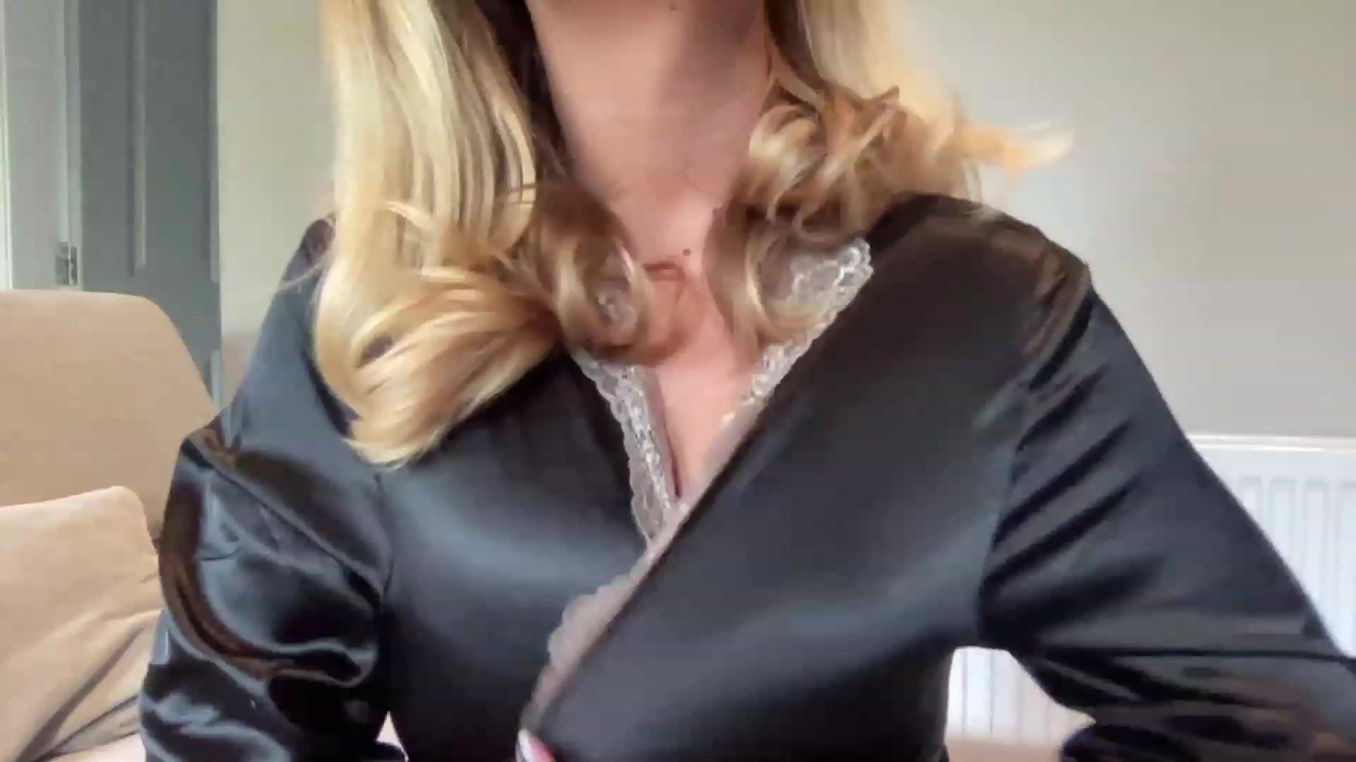 Gallery image thumbnail from GirlnextdoorM's myfreecams stream on, 07/15/2023, 11:46 image 5 of 20