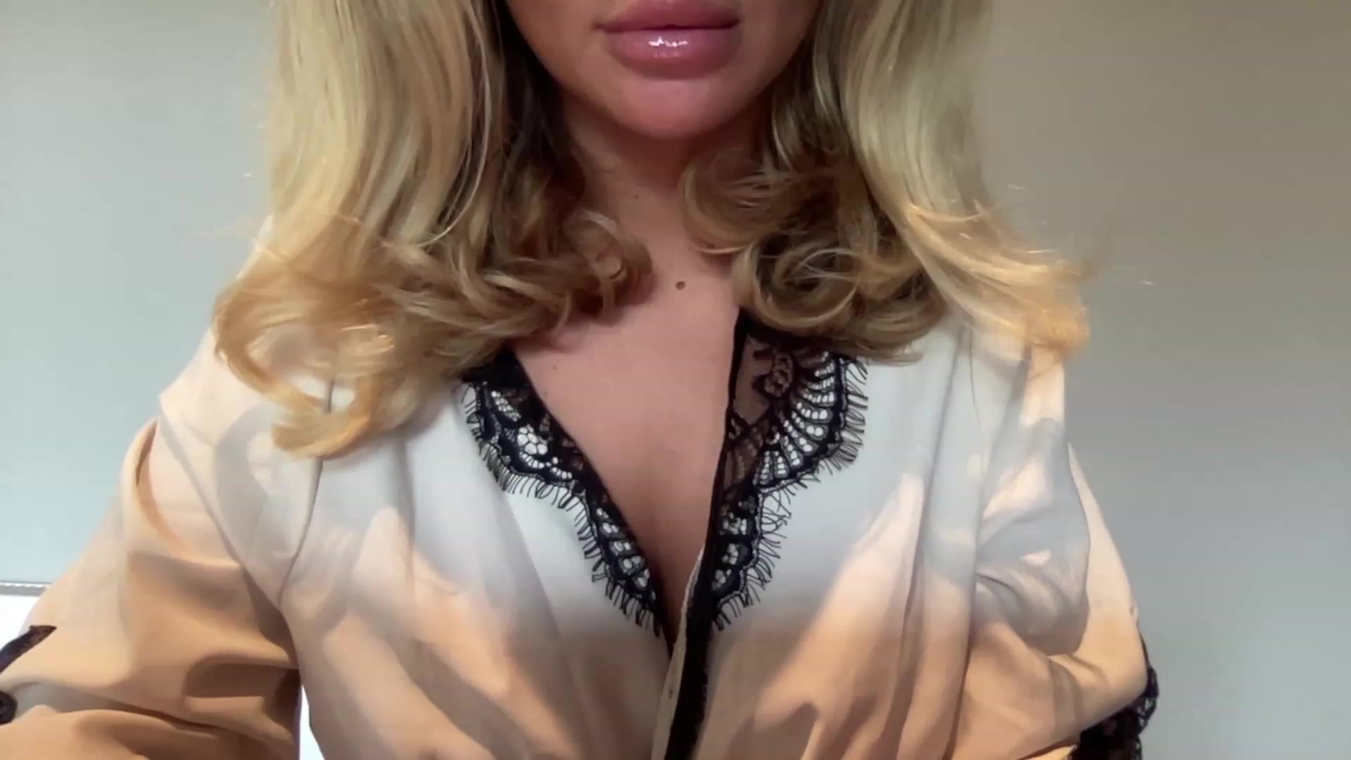 Gallery image thumbnail from GirlnextdoorM's myfreecams stream on, 07/15/2023, 13:02 image 6 of 20