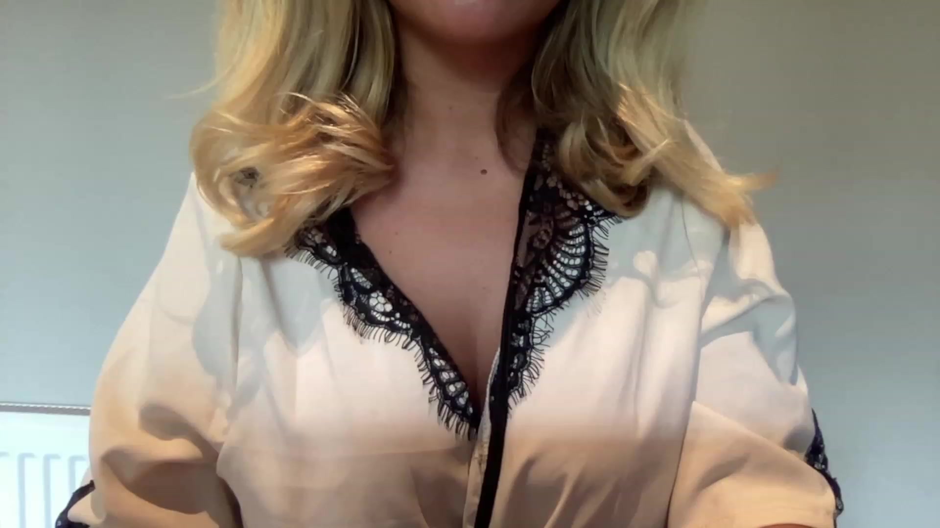 Gallery image thumbnail from GirlnextdoorM's myfreecams stream on, 07/15/2023, 13:02 image 19 of 20
