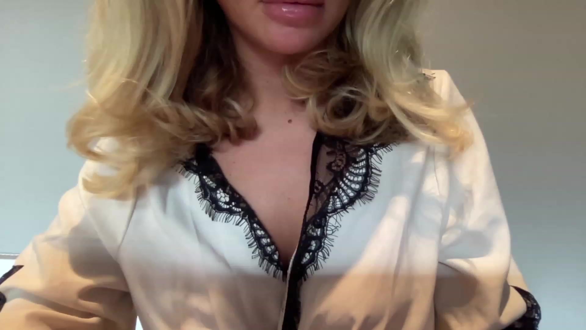 Gallery image thumbnail from GirlnextdoorM's myfreecams stream on, 07/15/2023, 13:02 image 4 of 20