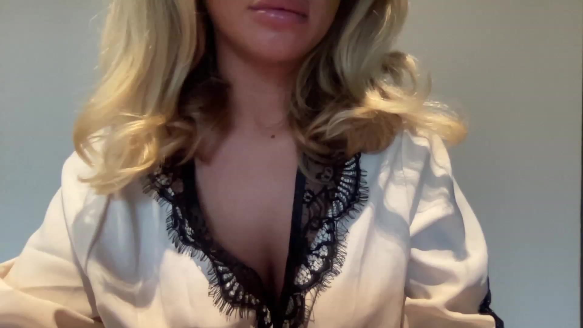 Gallery image thumbnail from GirlnextdoorM's myfreecams stream on, 07/15/2023, 14:25 image 13 of 20