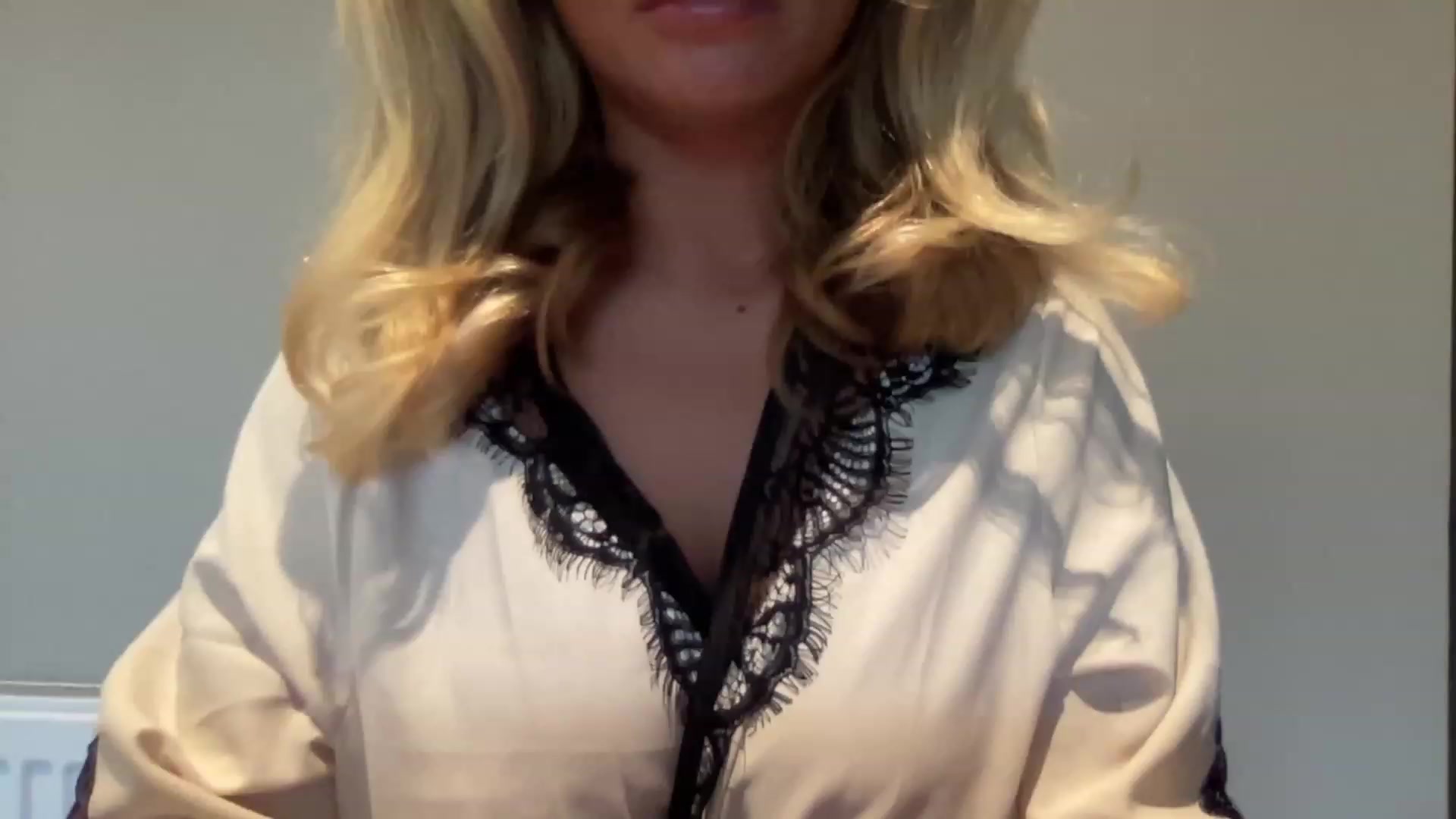 Gallery image thumbnail from GirlnextdoorM's myfreecams stream on, 07/15/2023, 14:25 image 15 of 20