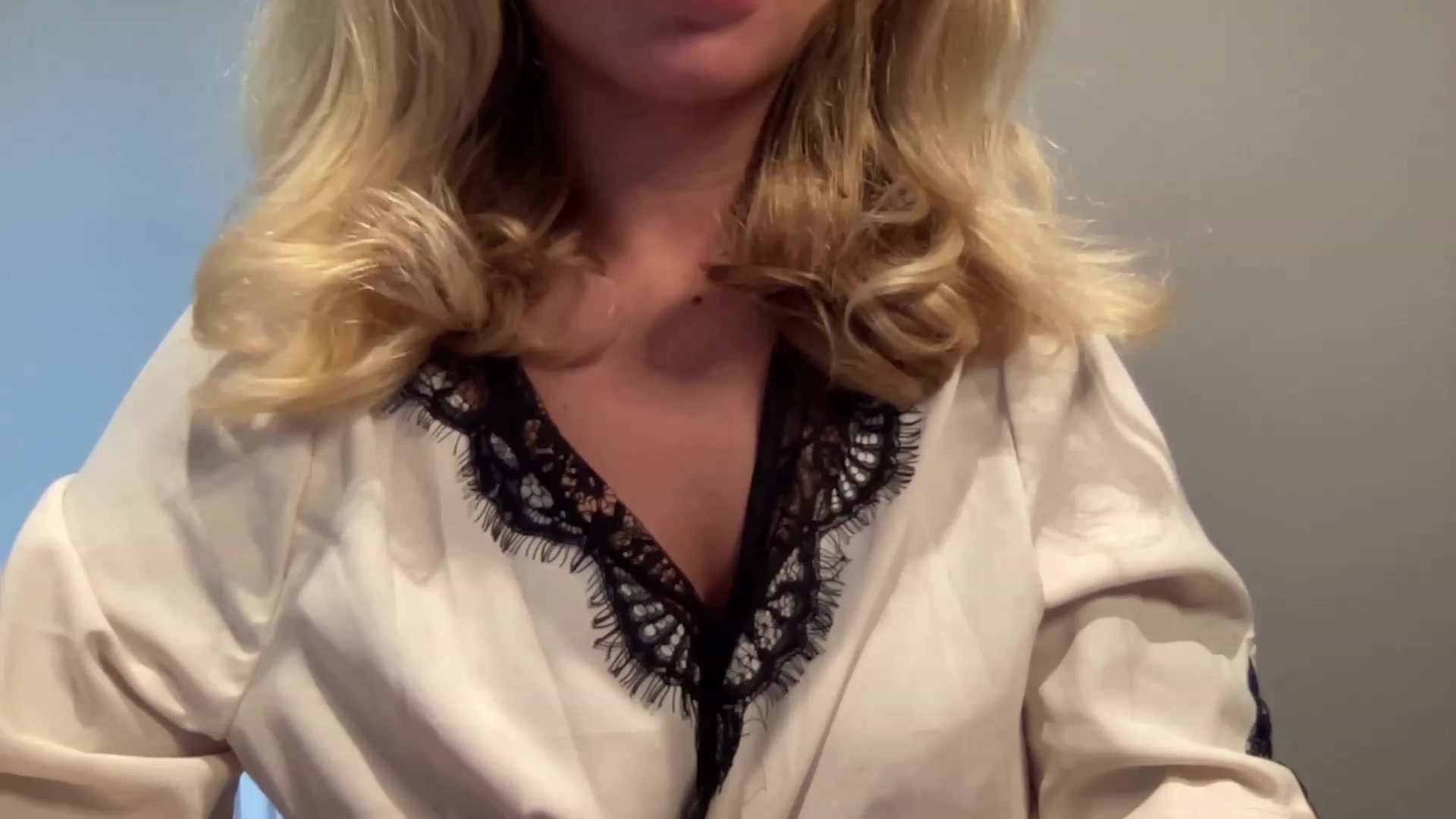 Gallery image thumbnail from GirlnextdoorM's myfreecams stream on, 07/15/2023, 15:03 image 3 of 20