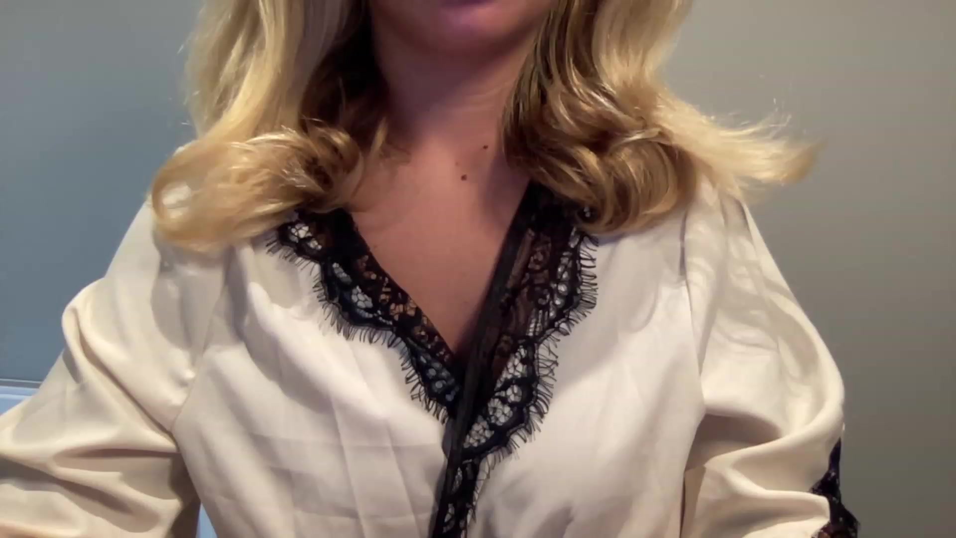 Gallery image thumbnail from GirlnextdoorM's myfreecams stream on, 07/15/2023, 15:03 image 17 of 20