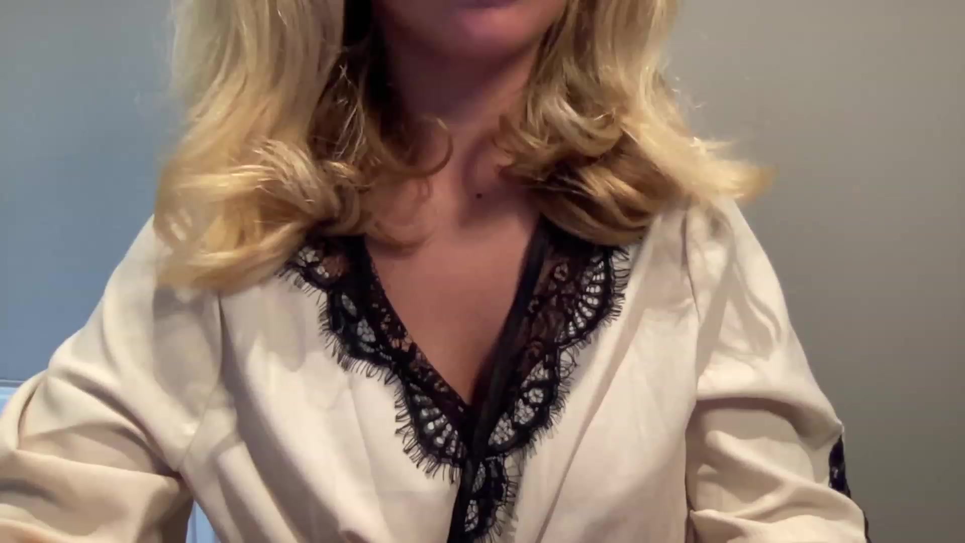 Gallery image thumbnail from GirlnextdoorM's myfreecams stream on, 07/15/2023, 15:03 image 10 of 20