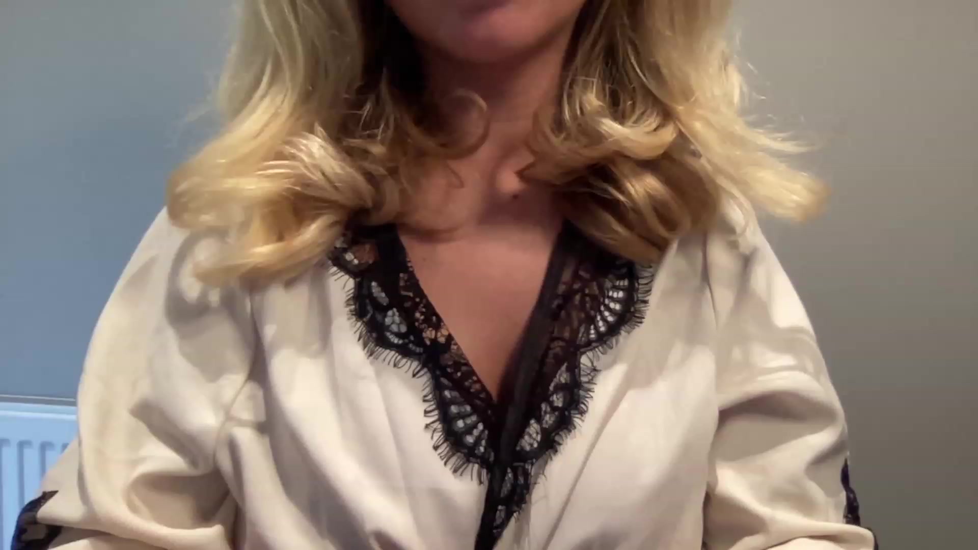 Gallery image thumbnail from GirlnextdoorM's myfreecams stream on, 07/15/2023, 15:03 image 9 of 20