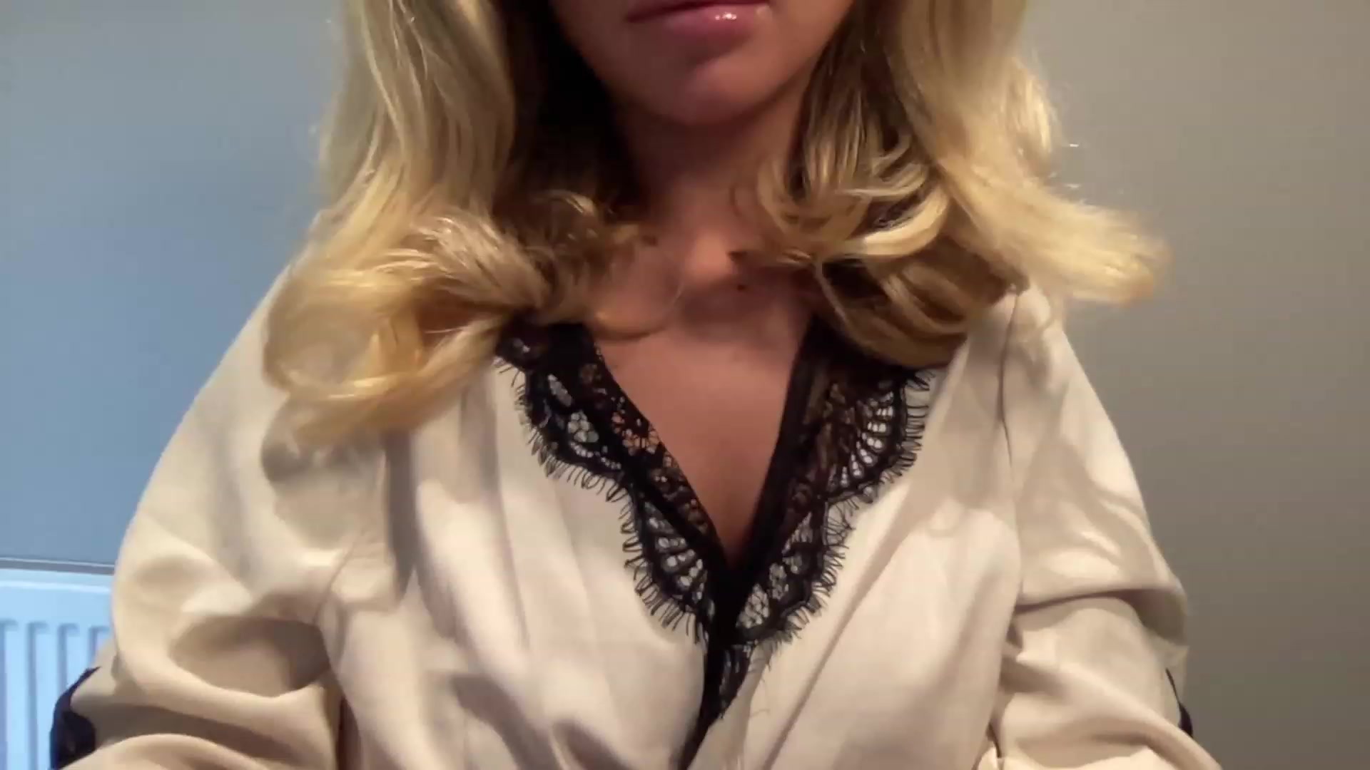 Gallery image thumbnail from GirlnextdoorM's myfreecams stream on, 07/15/2023, 15:03 image 4 of 20