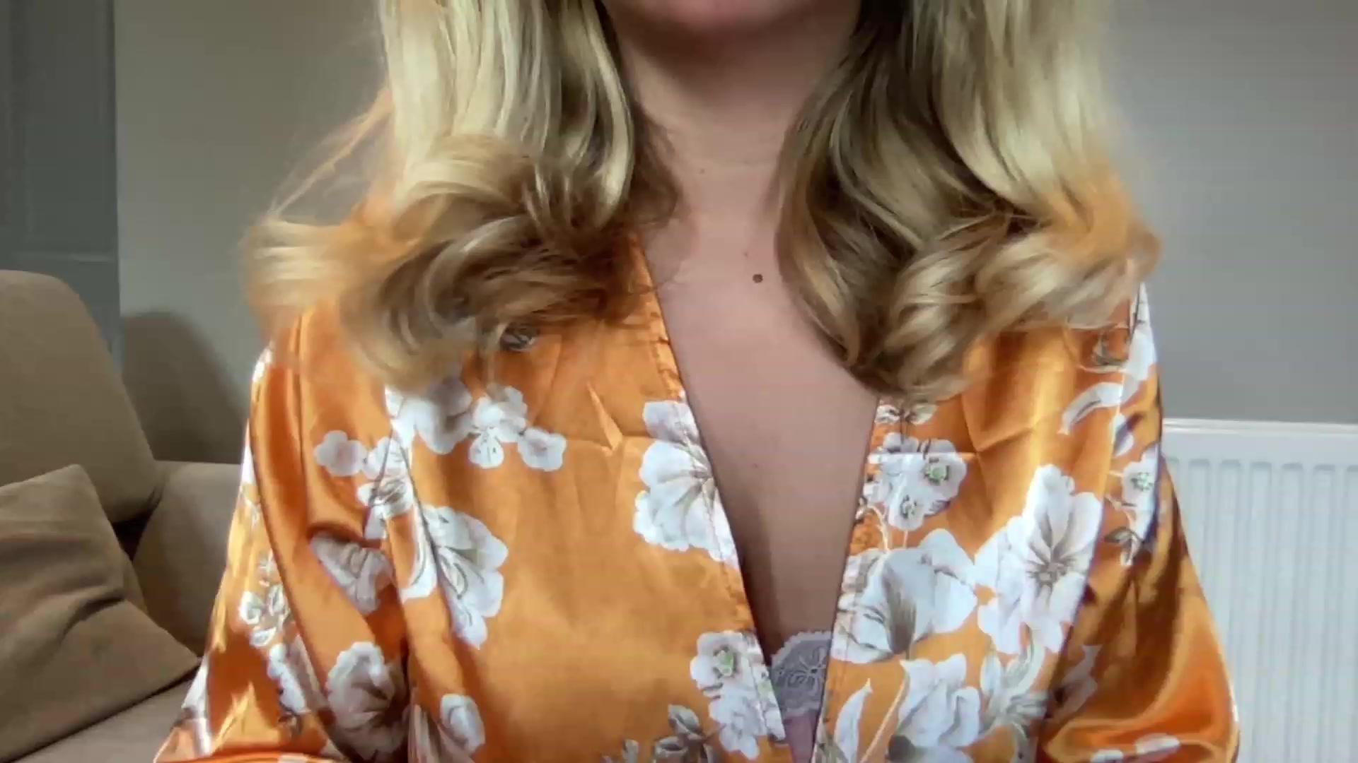 Gallery image thumbnail from GirlnextdoorM's myfreecams stream on, 07/17/2023, 12:31 image 4 of 20