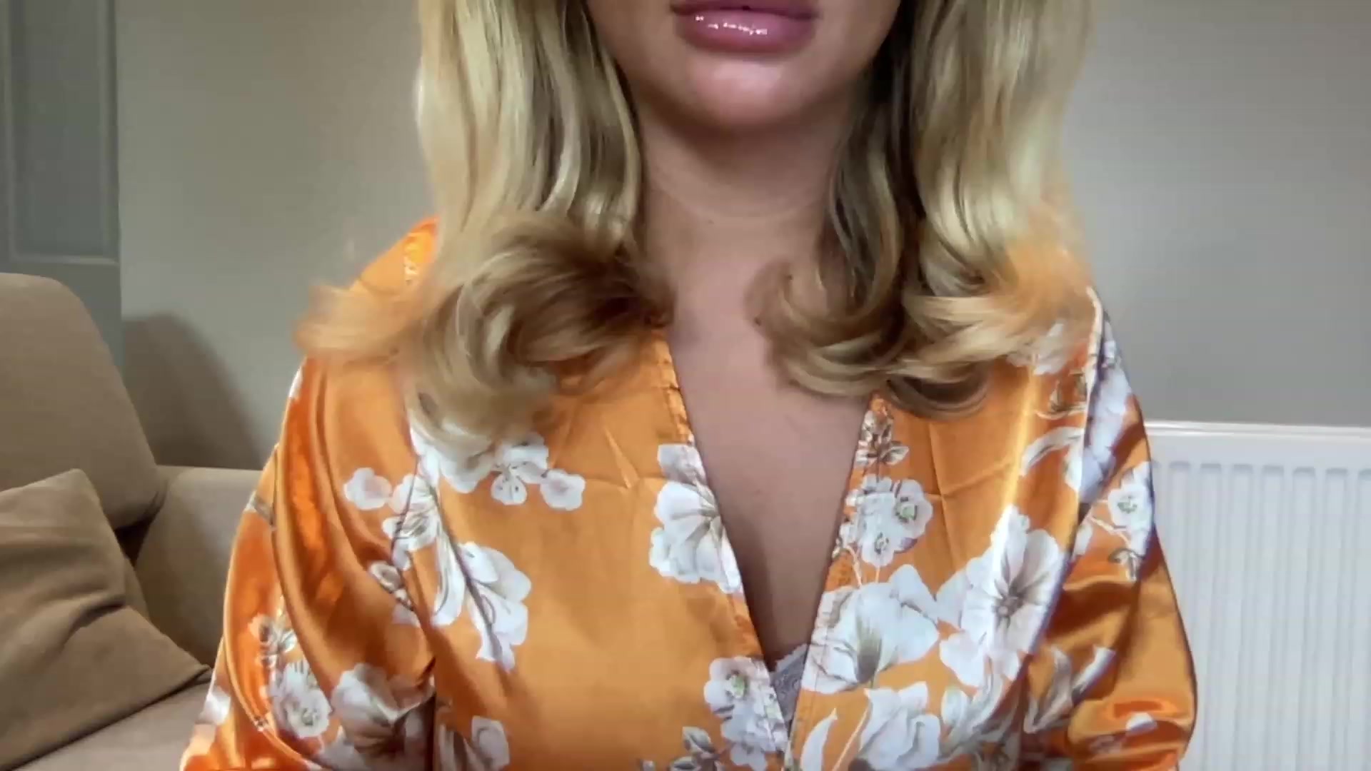 Gallery image thumbnail from GirlnextdoorM's myfreecams stream on, 07/17/2023, 12:31 image 9 of 20