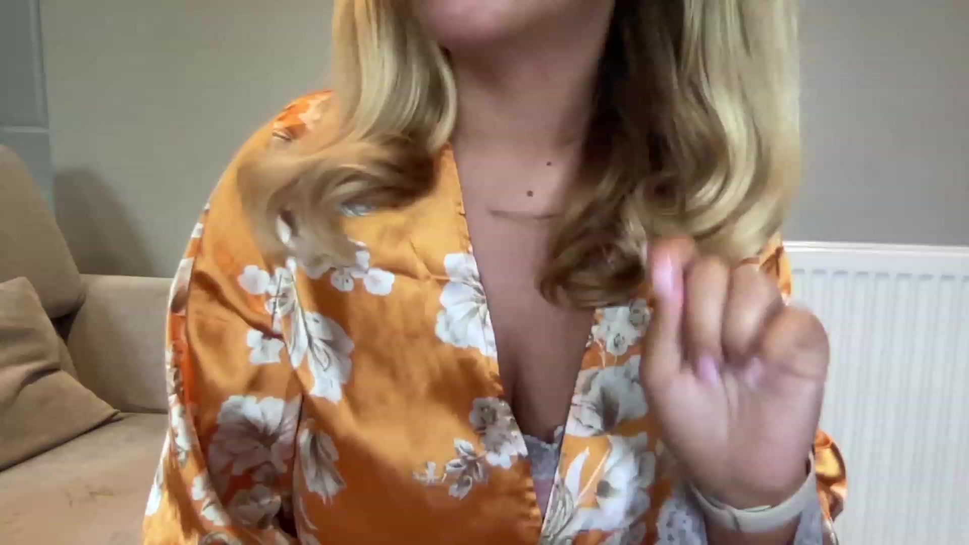 Gallery image thumbnail from GirlnextdoorM's myfreecams stream on, 07/17/2023, 13:35 image 13 of 20