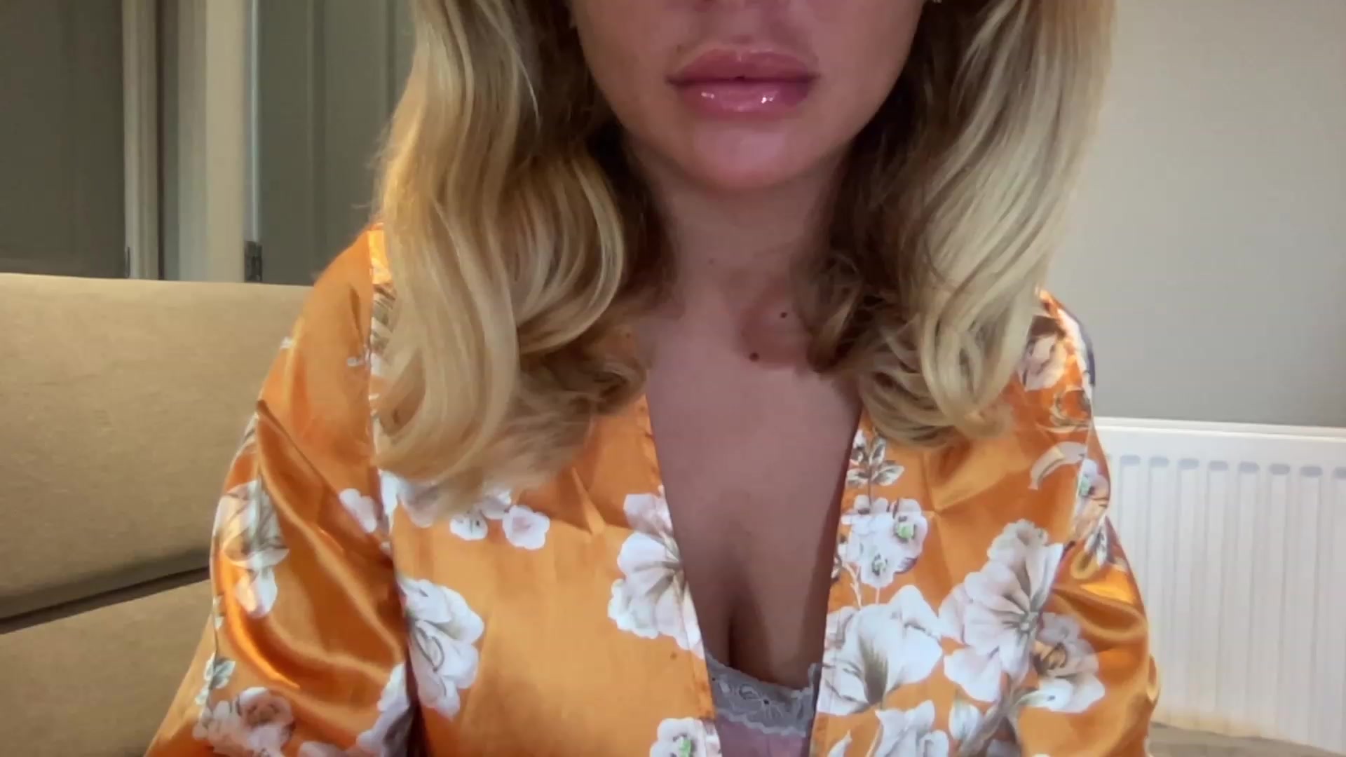 Gallery image thumbnail from GirlnextdoorM's myfreecams stream on, 07/18/2023, 11:43 image 14 of 20