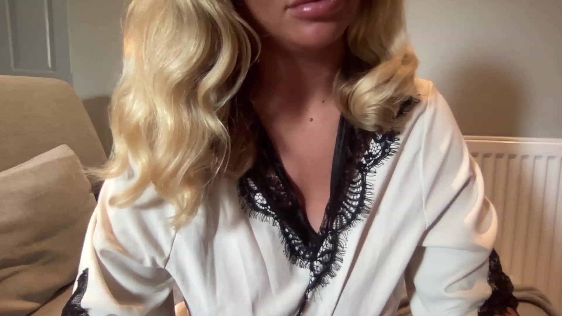 Gallery image thumbnail from GirlnextdoorM's myfreecams stream on, 07/28/2023, 14:44 image 11 of 20