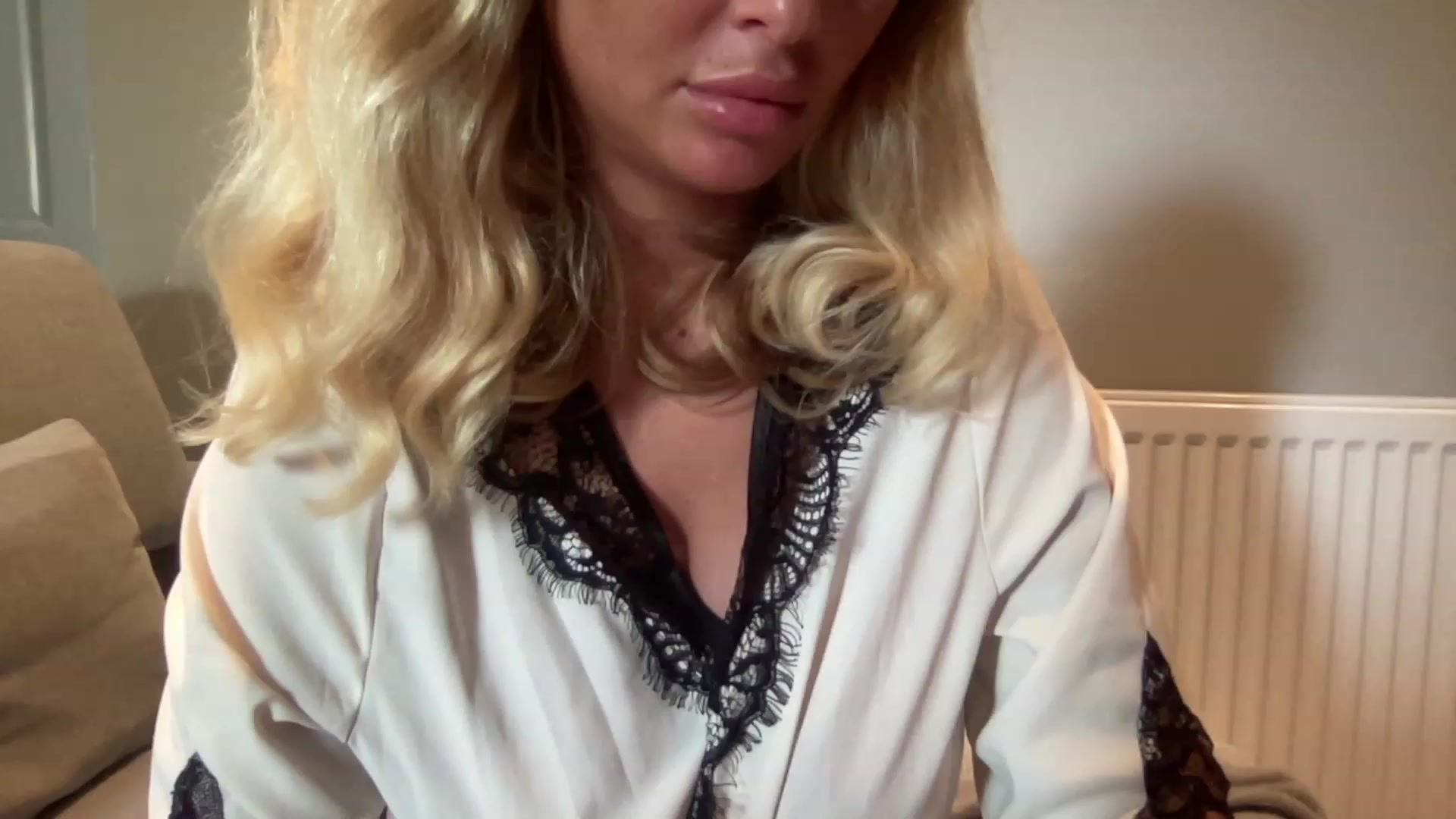 Gallery image thumbnail from GirlnextdoorM's myfreecams stream on, 07/28/2023, 14:44 image 2 of 20